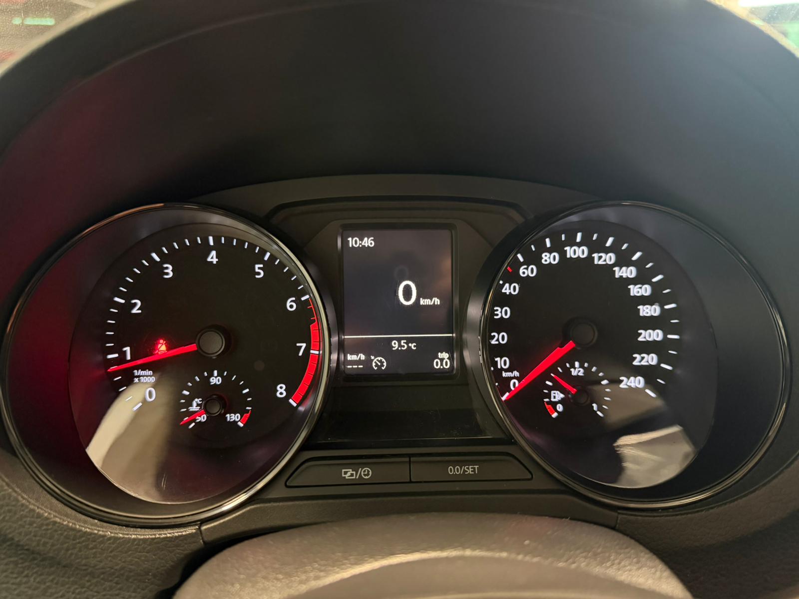 VW Polo 1.0 BMT Trendline-image-16