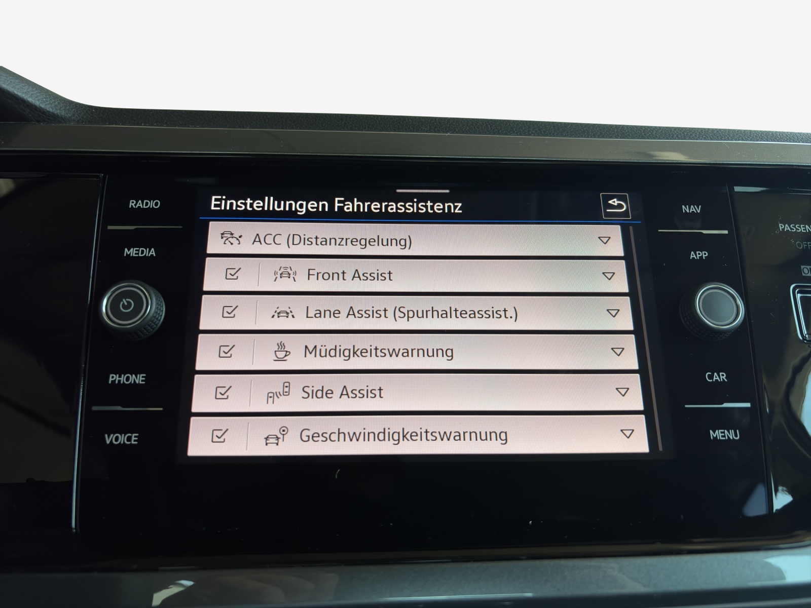 VW Polo 1.0 TSI Style-image-14