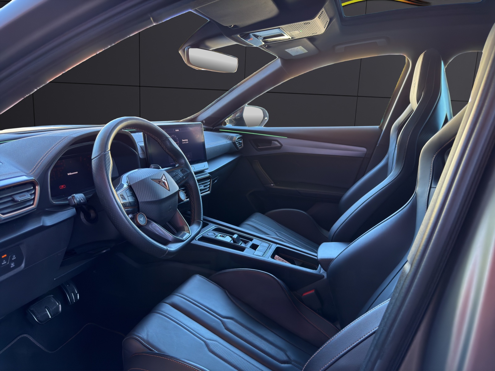 CUPRA Formentor 2.5TSI VZ5 4Drive DSG Century 210/222-image-8