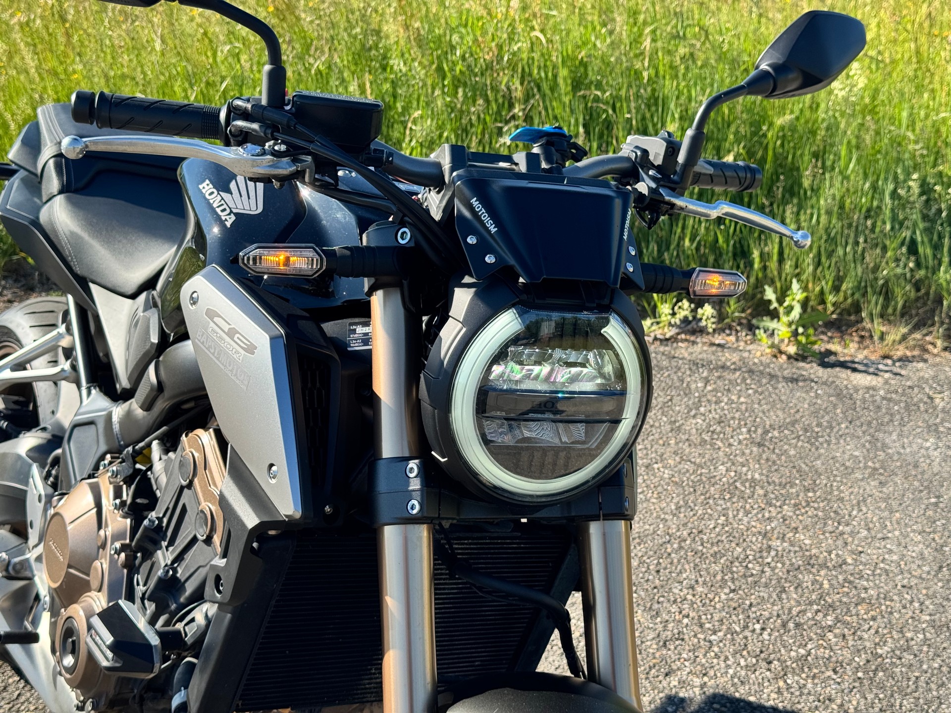 HONDA CB 650 R-image-4