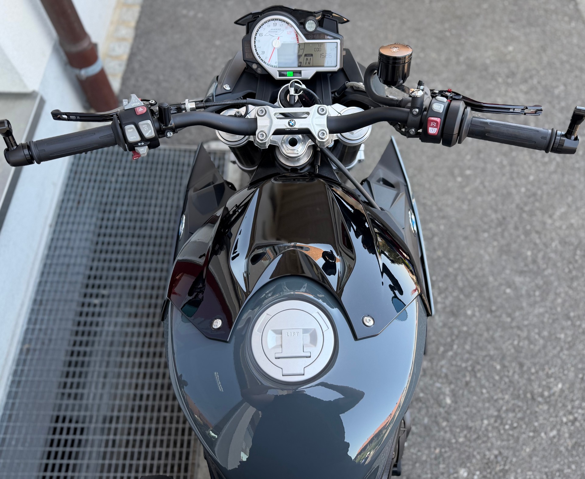 BMW S 1000 R ABS-image-8