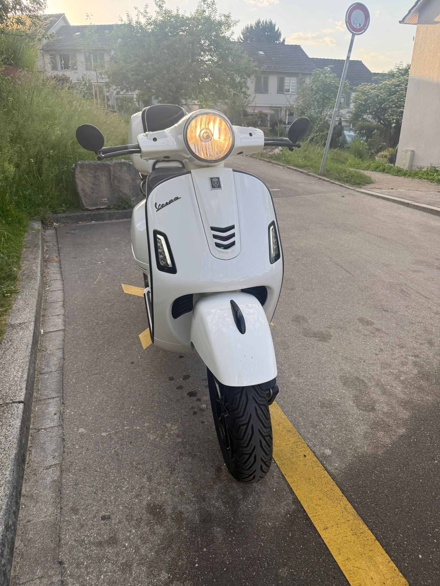 PIAGGIO Vespa GTS Super 300 i.e ABS-image-3