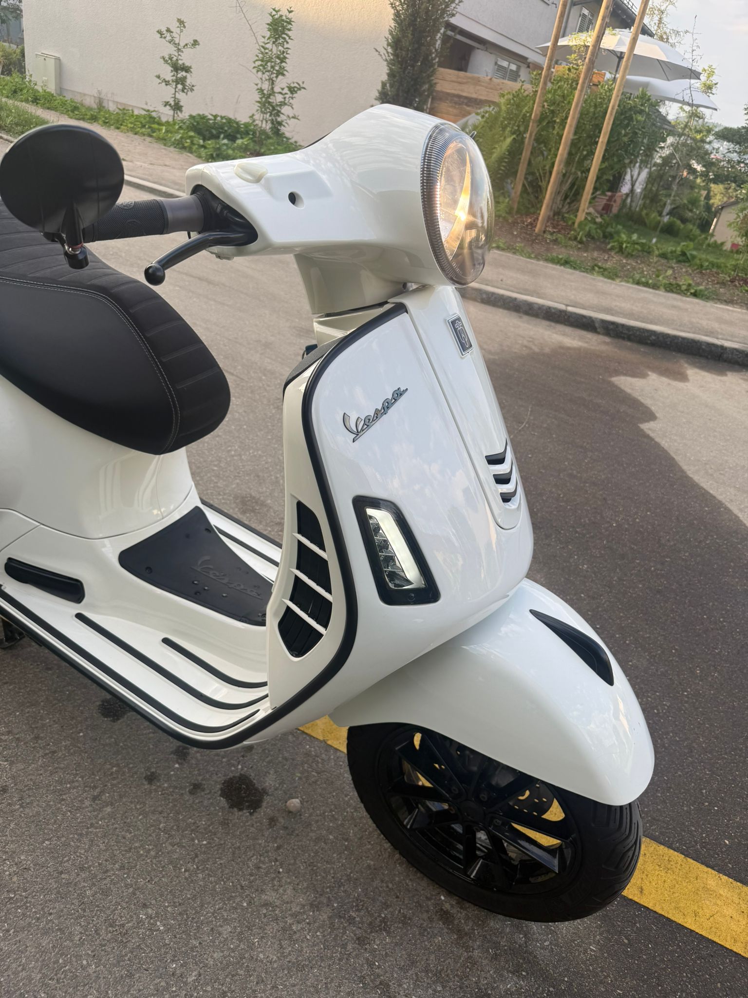 PIAGGIO Vespa GTS Super 300 i.e ABS-image-7