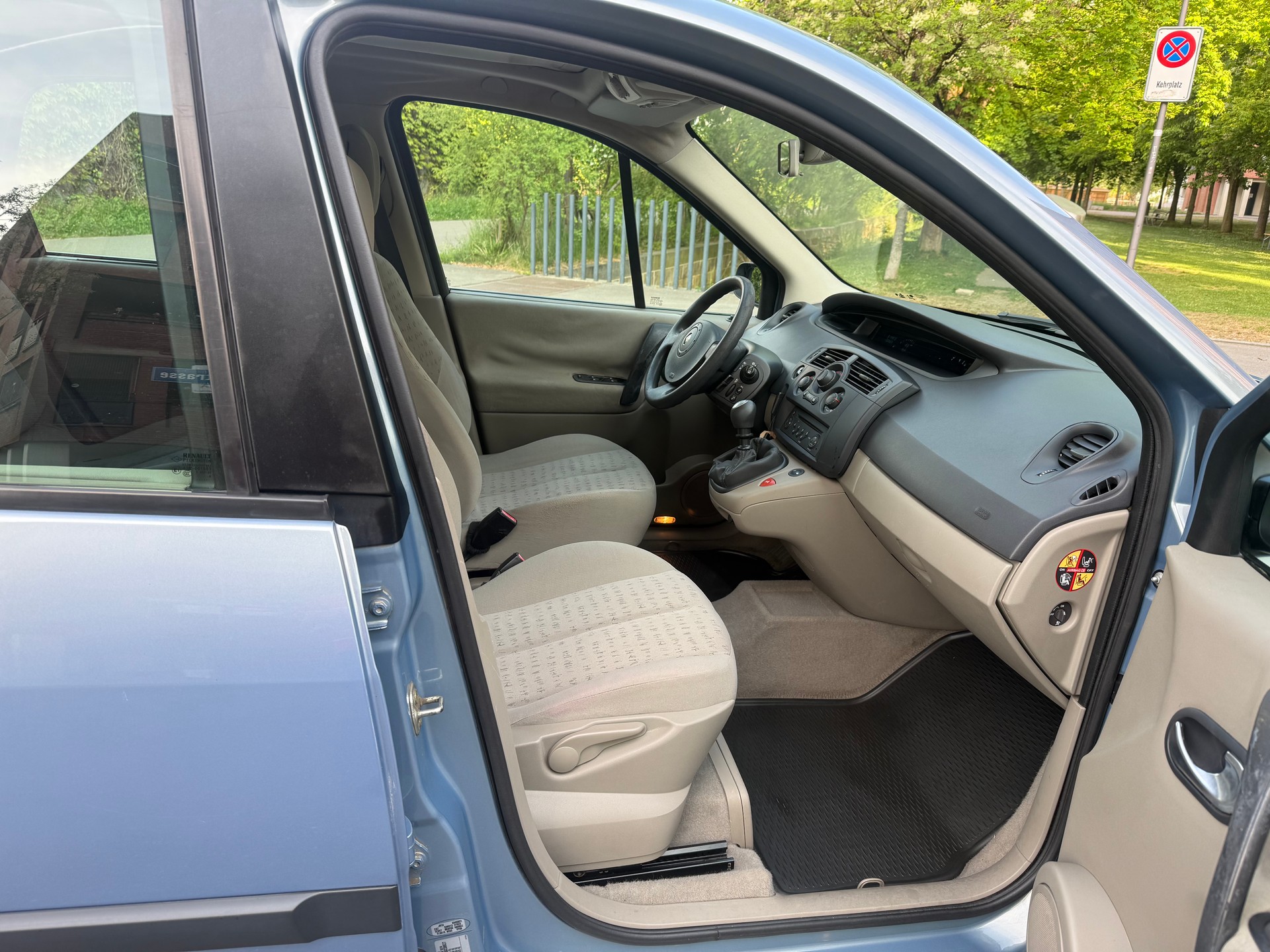 RENAULT Scénic 2.0 16V Fairway-image-18
