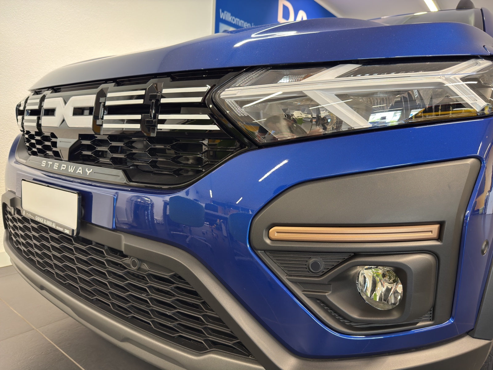 DACIA Sandero Stepway TCe 90 Extreme+ CVT-image-20