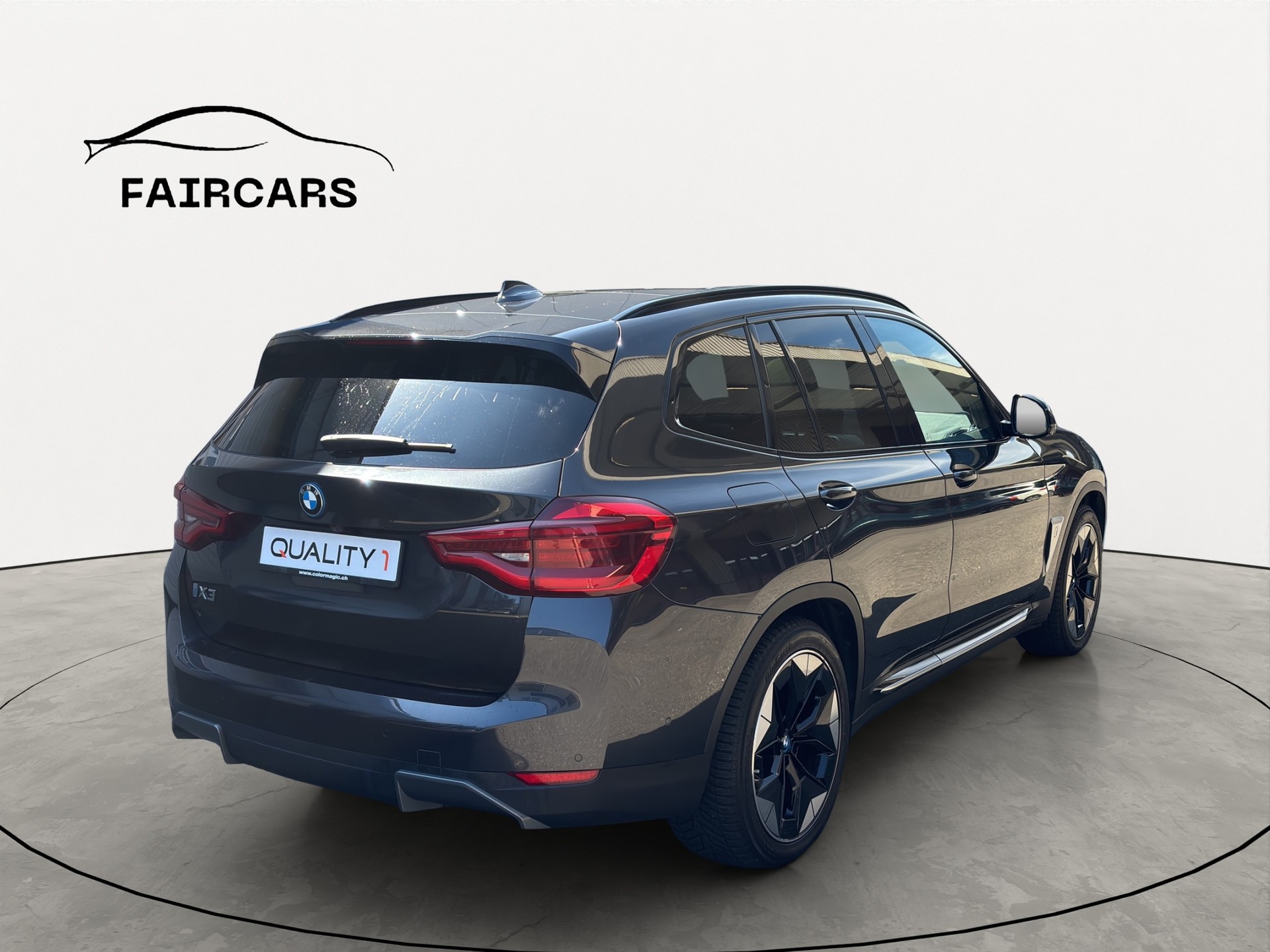 BMW iX3 Impressive-image-4
