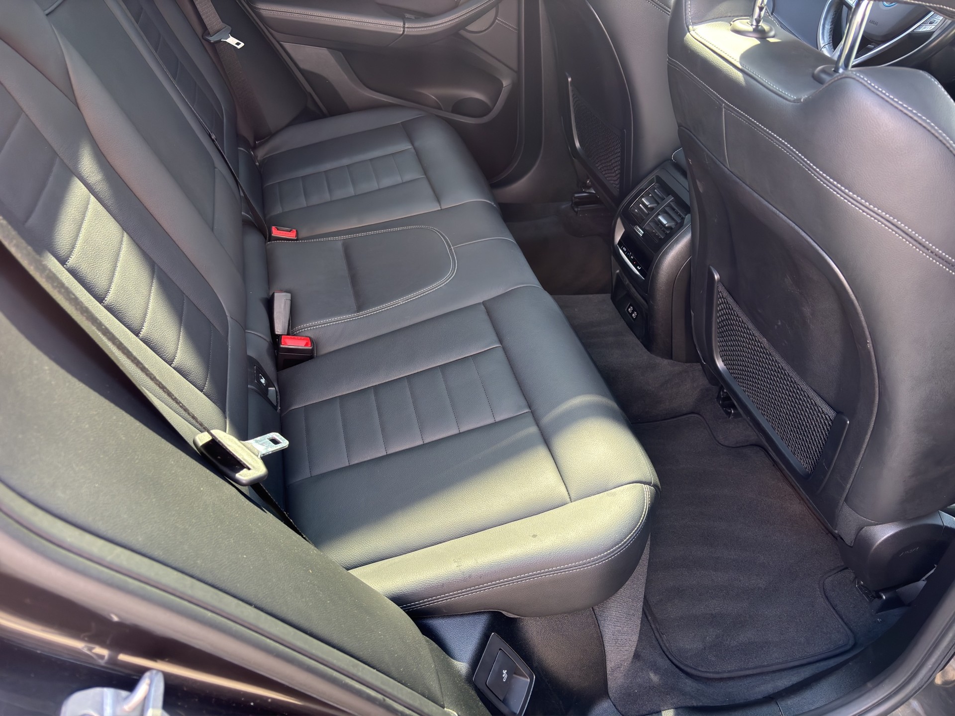 BMW iX3 Impressive-image-19
