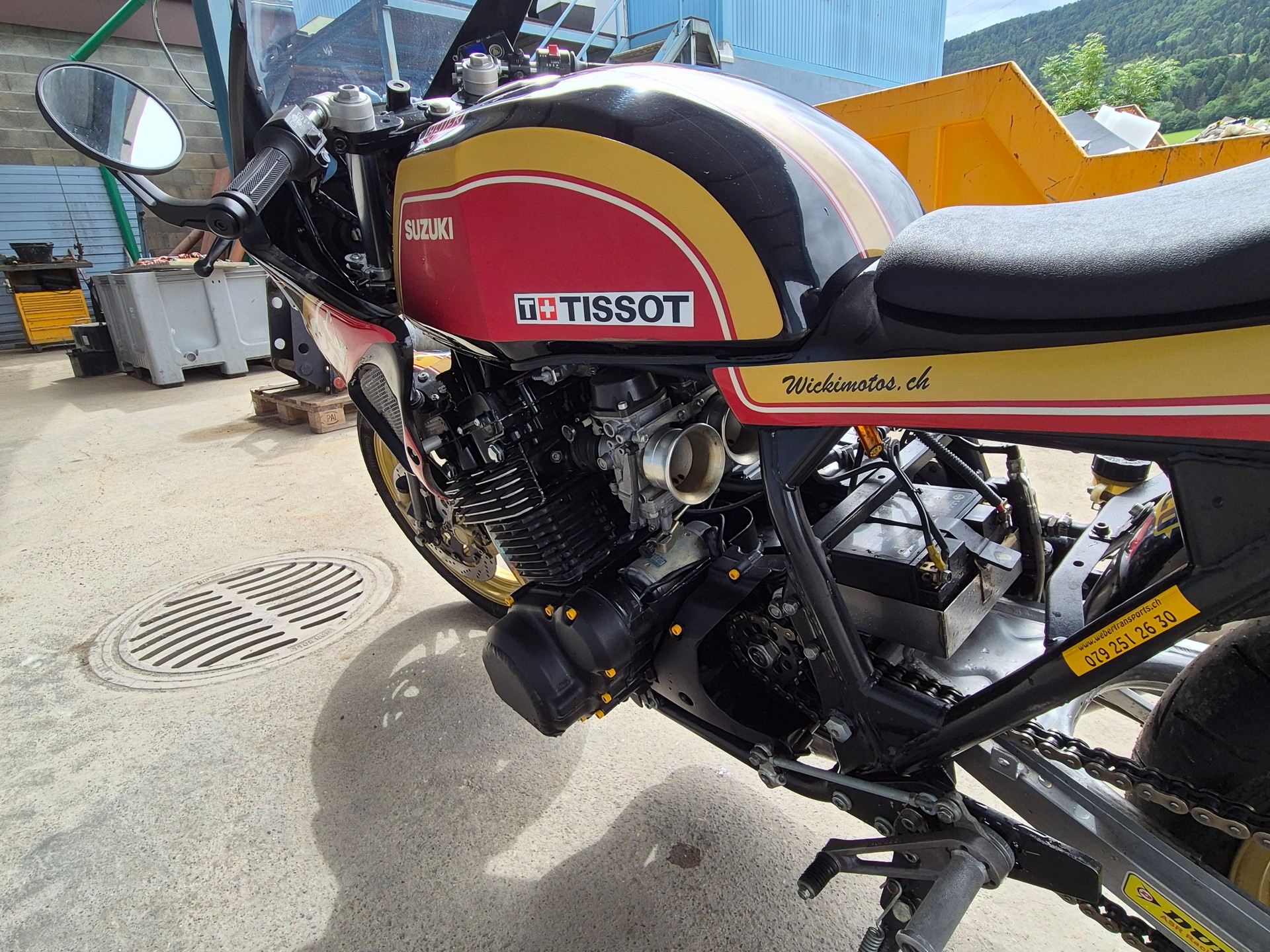 SUZUKI GSX 110 X-image-2