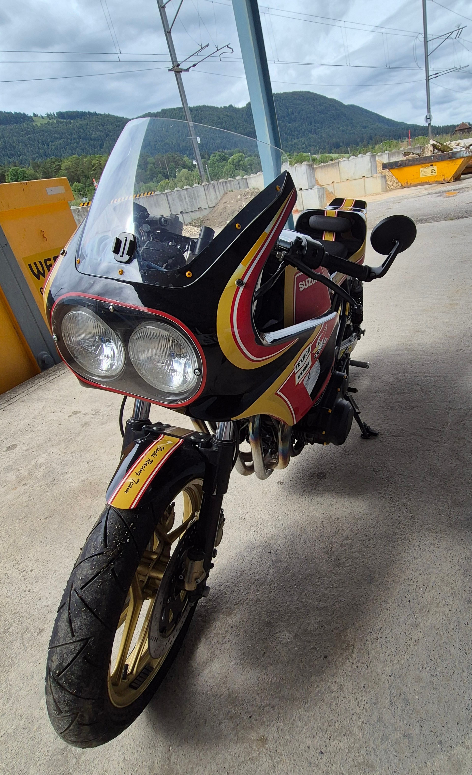 SUZUKI GSX 110 X-image-1