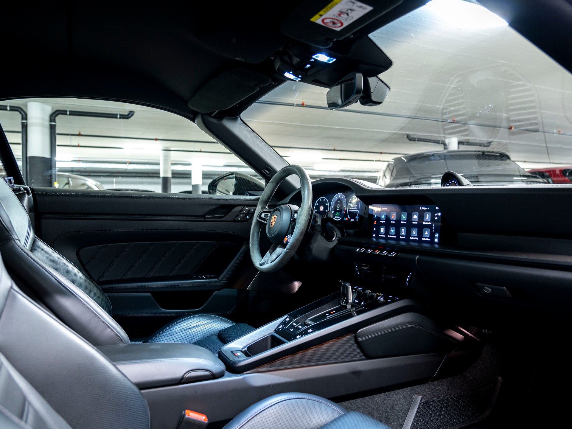 PORSCHE 911 Carrera 4 Cabriolet GTS PDK-image-19