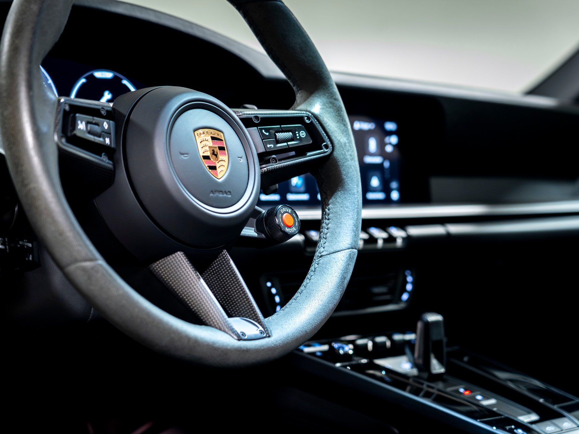 PORSCHE 911 Carrera 4 Cabriolet GTS PDK-image-14