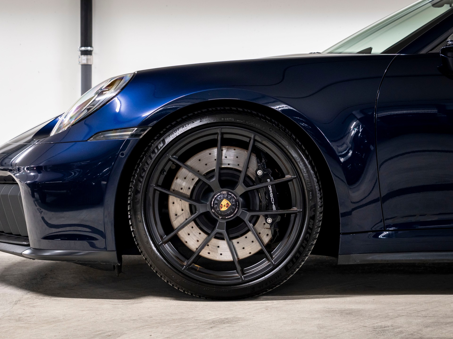 PORSCHE 911 Carrera 4 Cabriolet GTS PDK-image-7