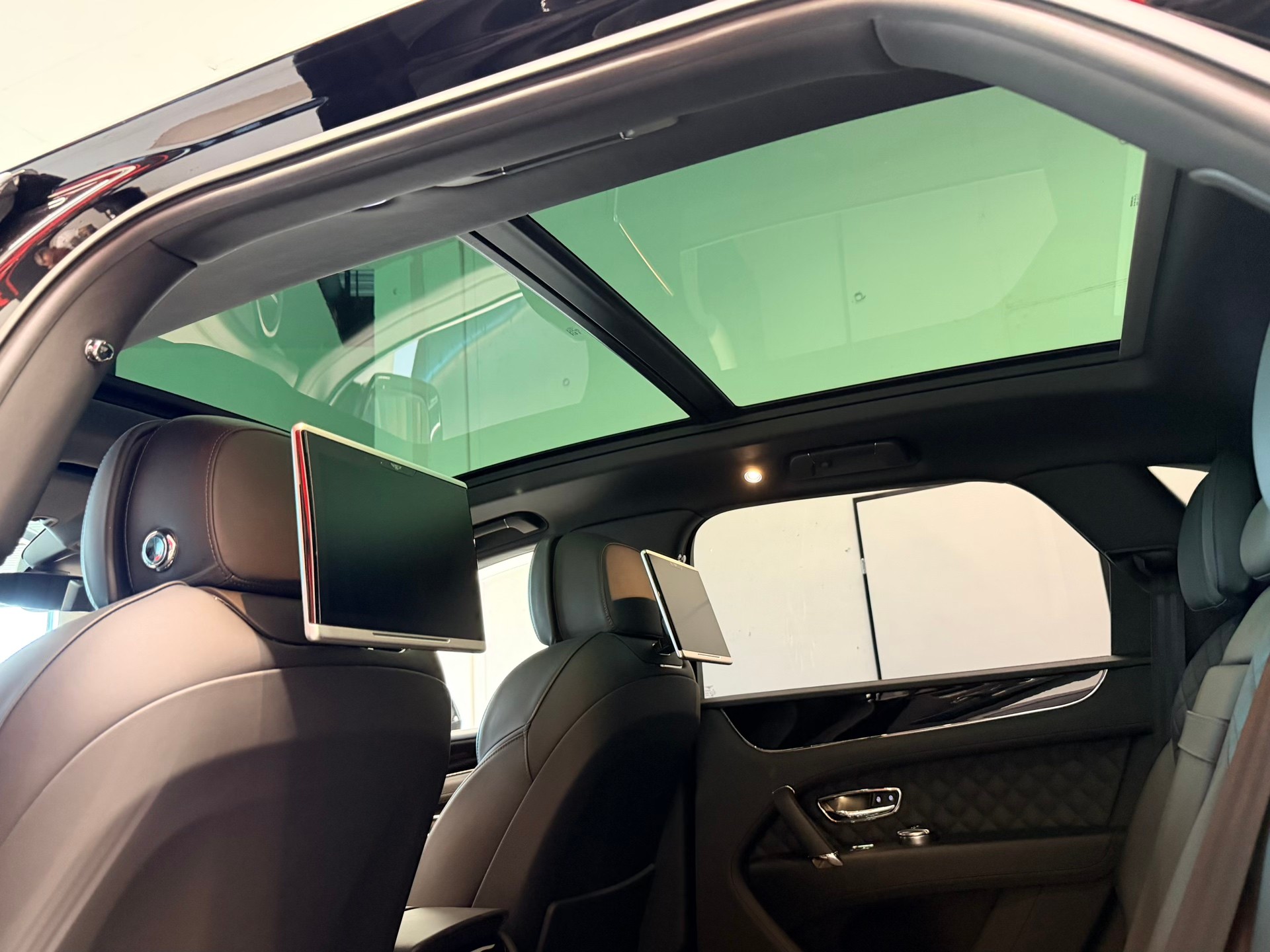 BENTLEY Bentayga W12-image-20