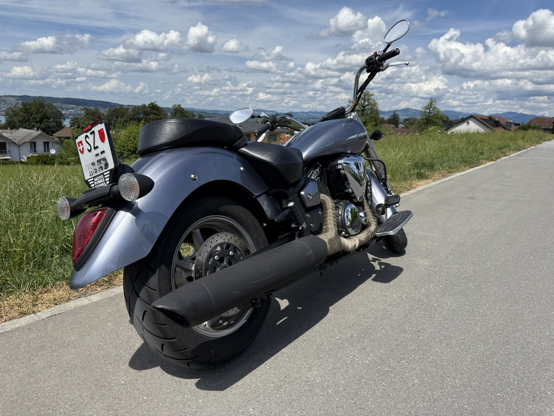 YAMAHA XVS 1300 A Midnight Star-image-6