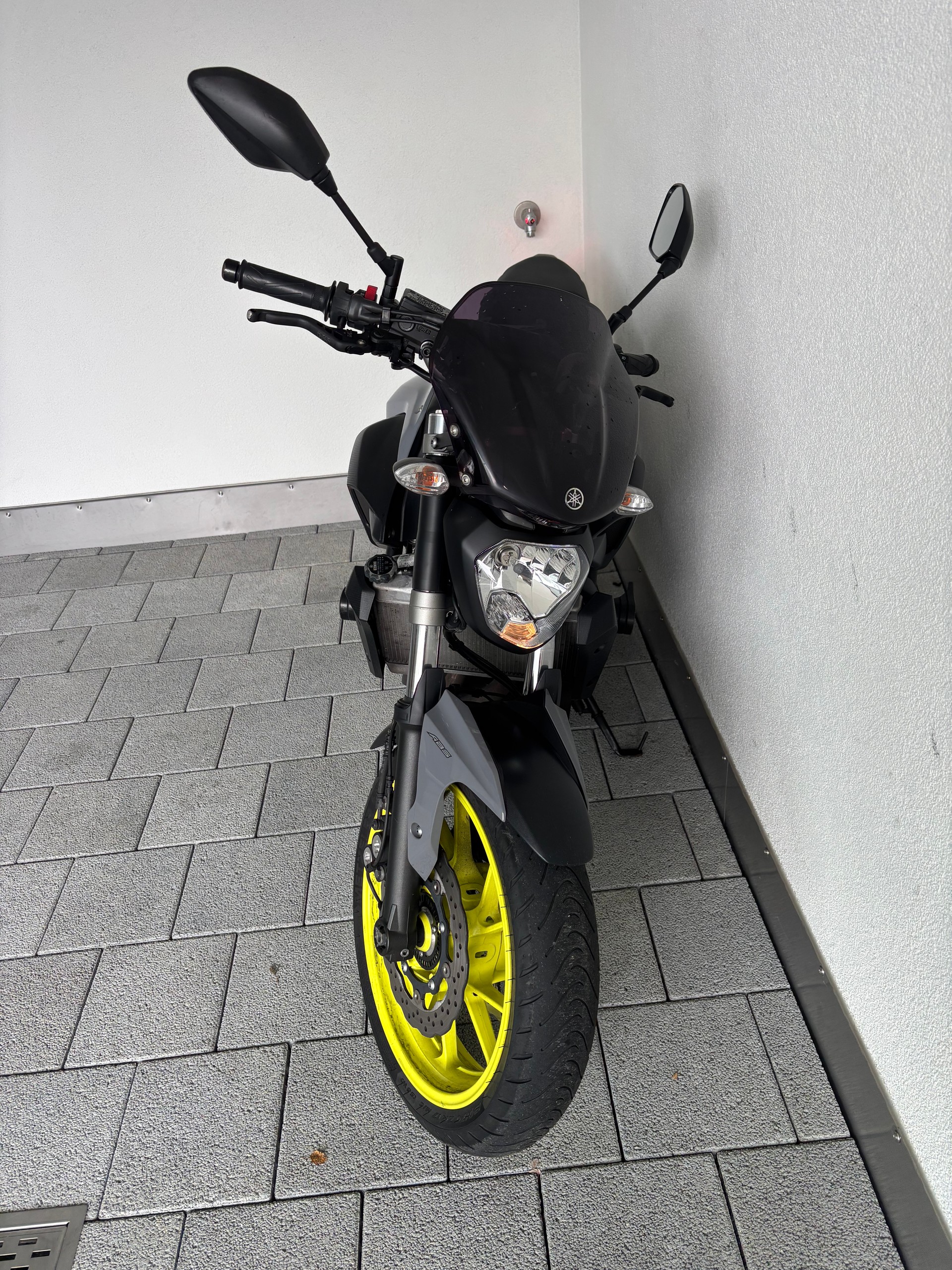 YAMAHA MT-07 ABS-image-2