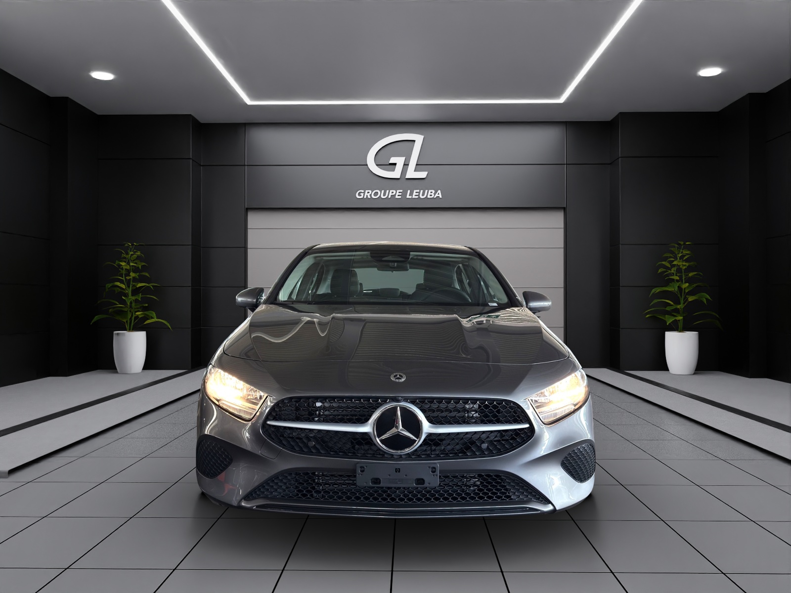 MERCEDES-BENZ A 220 4Matic 8G-DCT-showroom-element-1