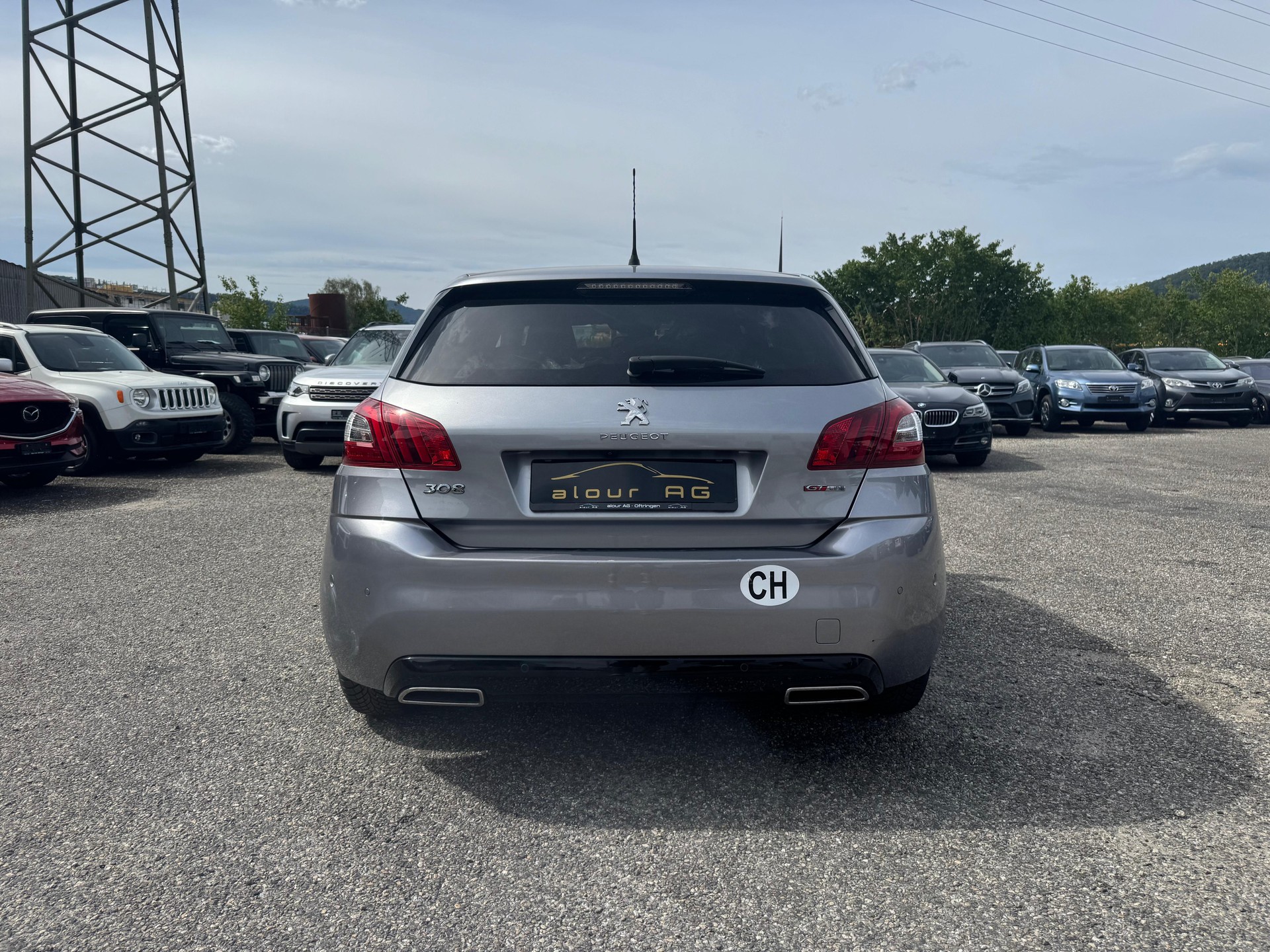 PEUGEOT 308 1.2 THP GT Line-image-3
