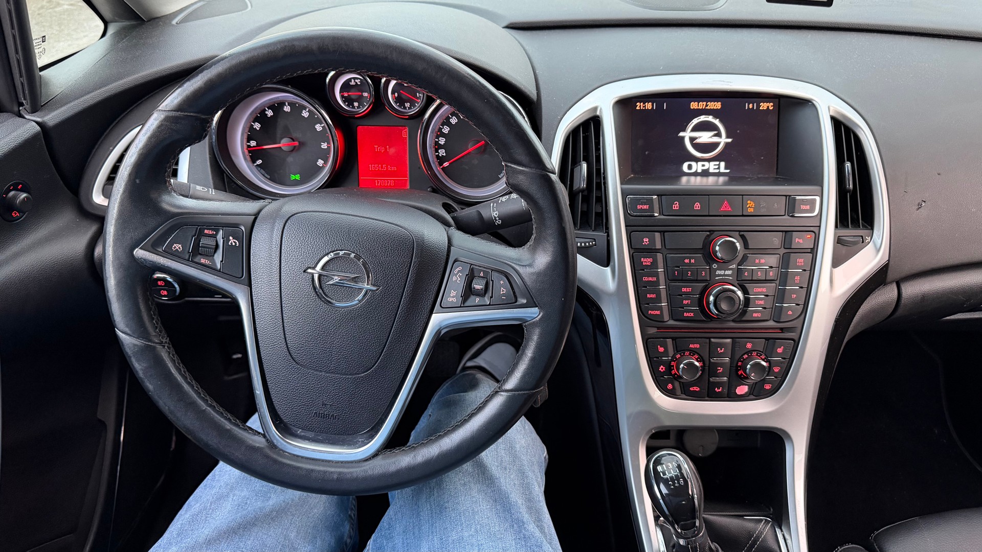 OPEL Astra SportsTourer 1.6i 16V Turbo Sport-image-9