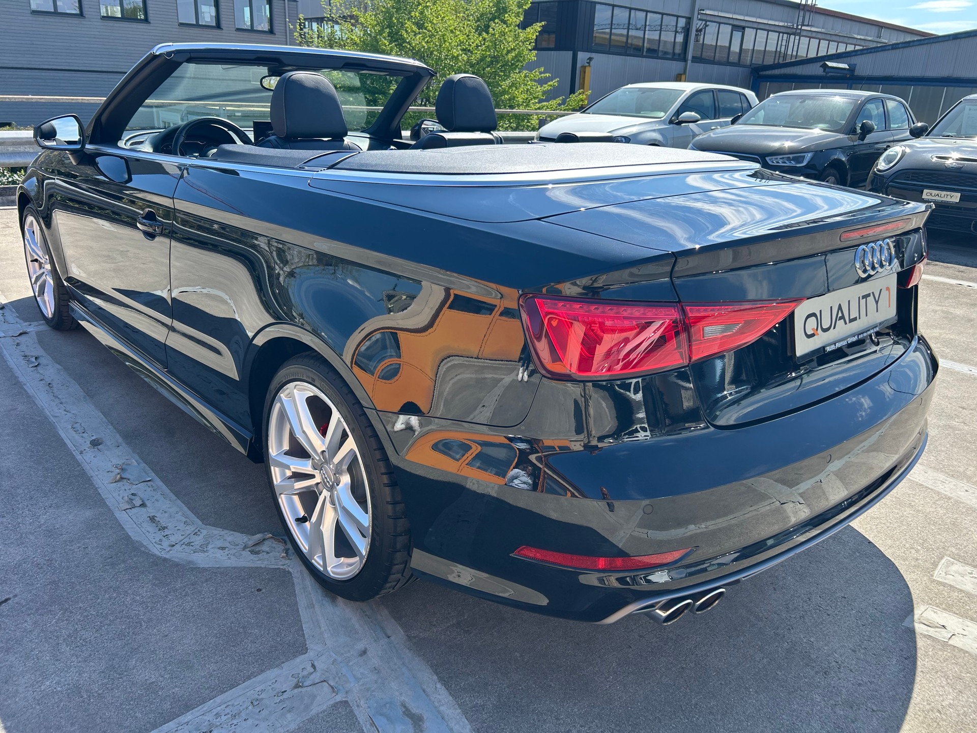 AUDI A3 Cabriolet 1.4 TFSI Ambition-showroom-element-2