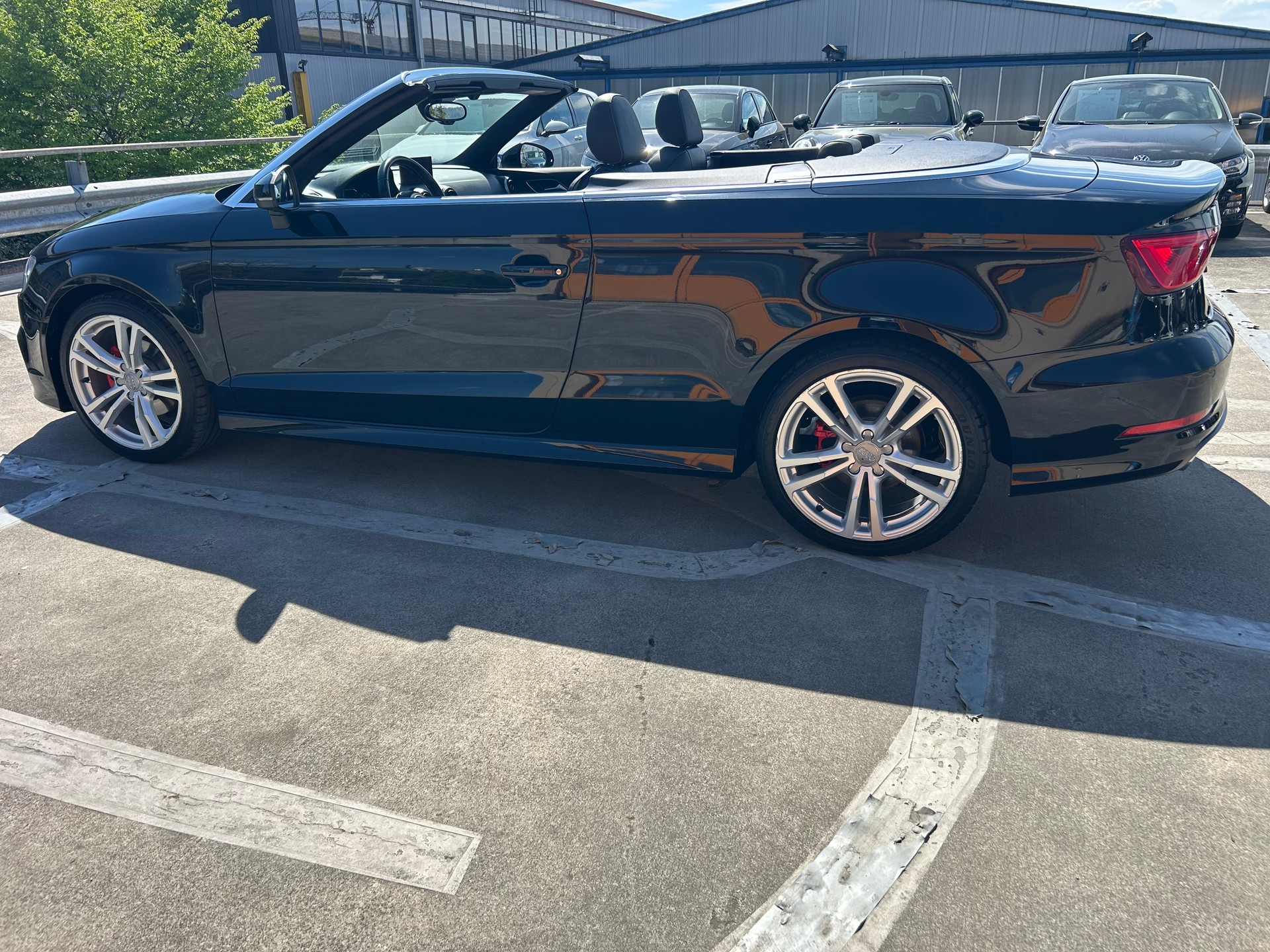 AUDI A3 Cabriolet 1.4 TFSI Ambition-showroom-element-1