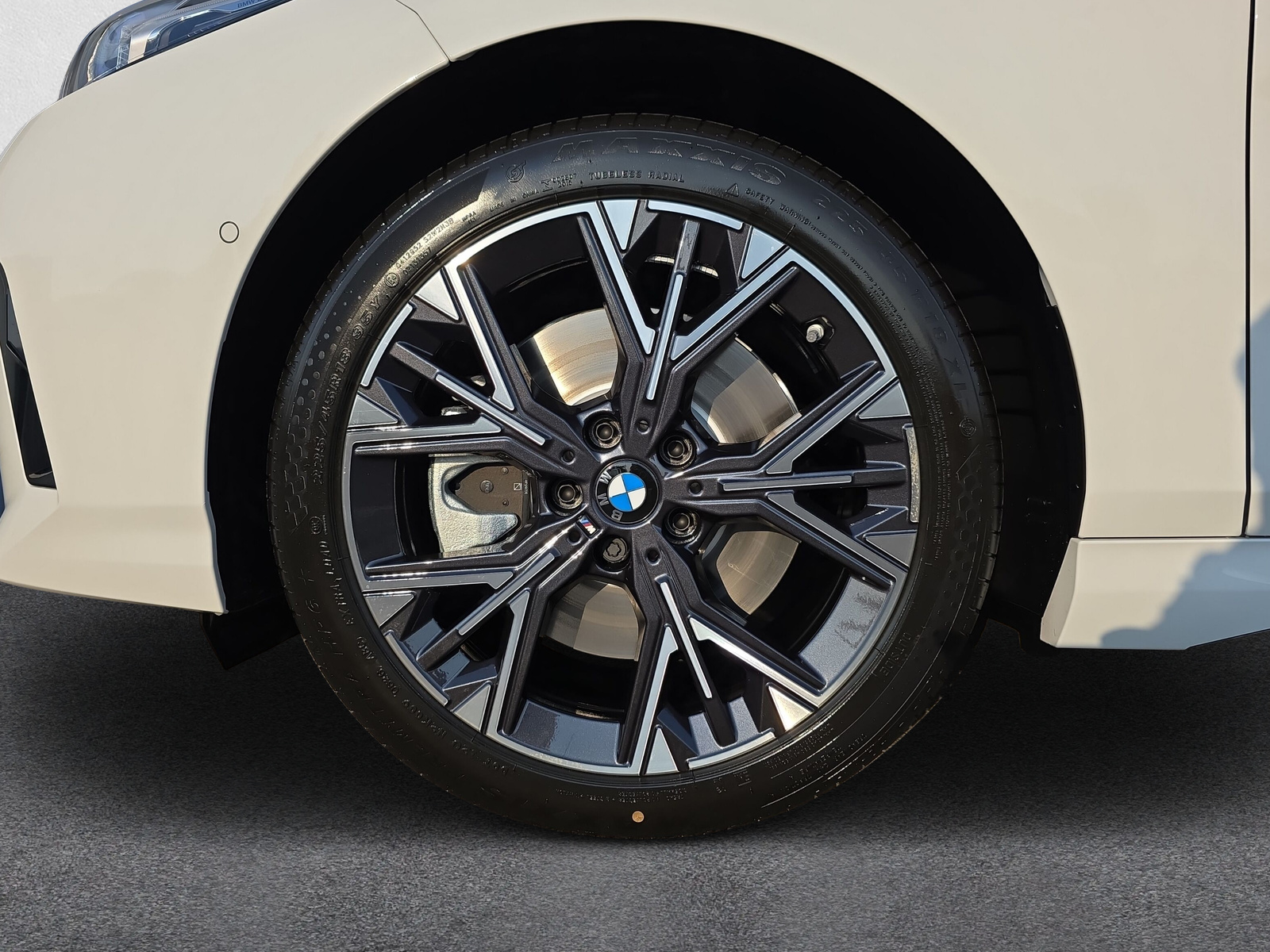 BMW 123 xDrive M Sport Steptronic **Action de leasing à 0.0%**-image-9