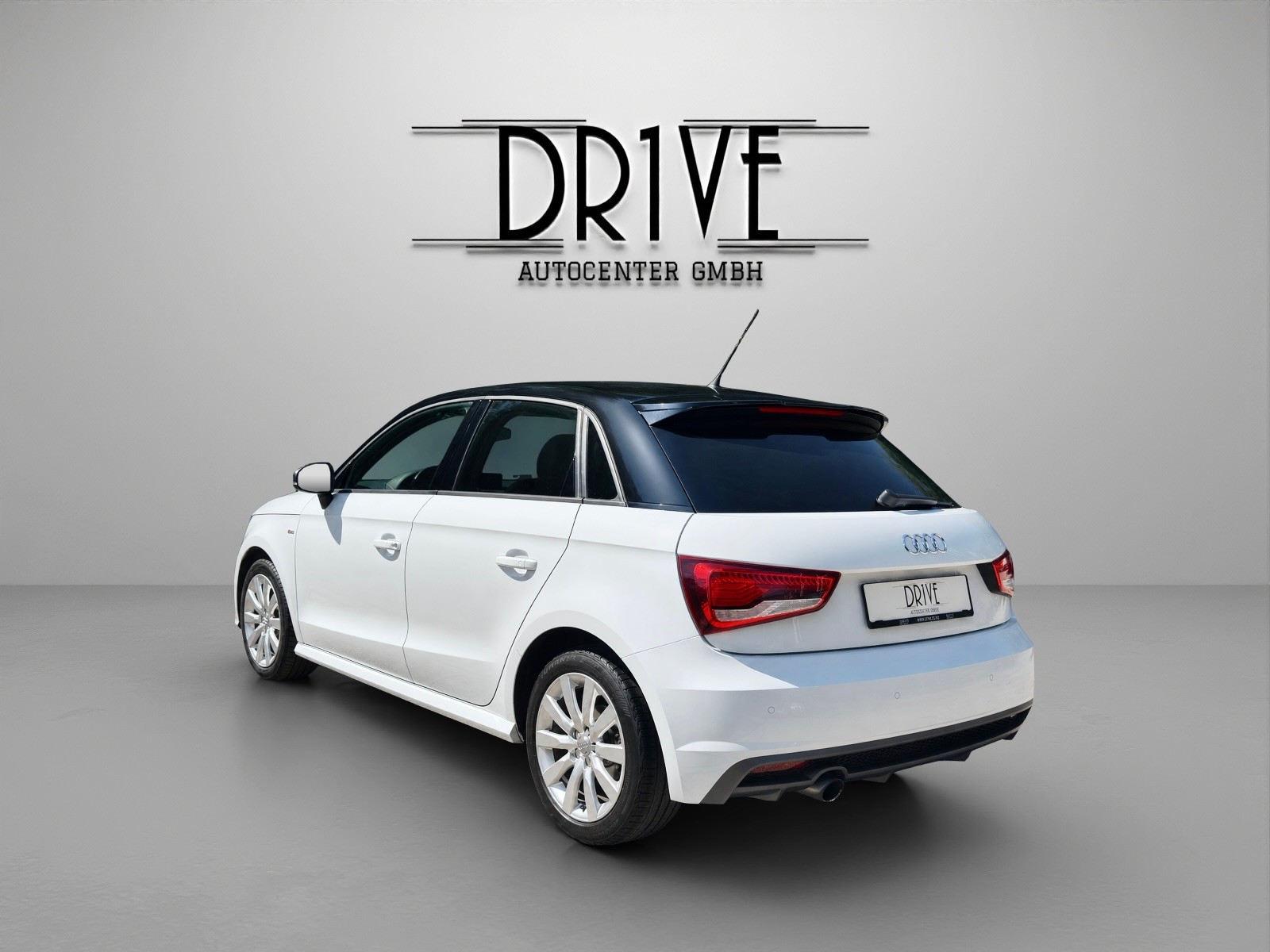 AUDI A1 Sportback 1.0 TFSI S-tronic-image-6