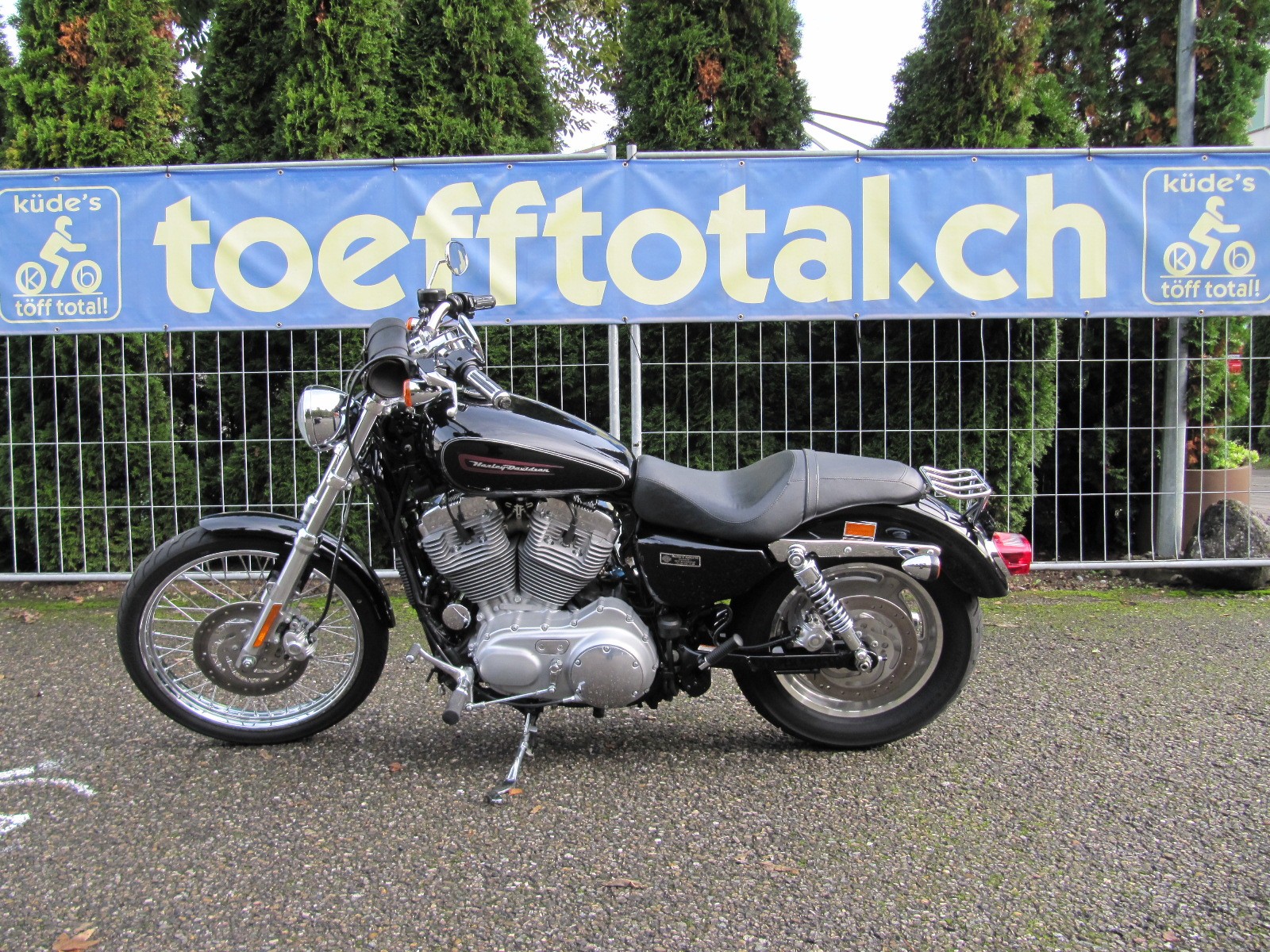 HARLEY-DAVIDSON XL 883 C Sportster Custom Injection-image-0
