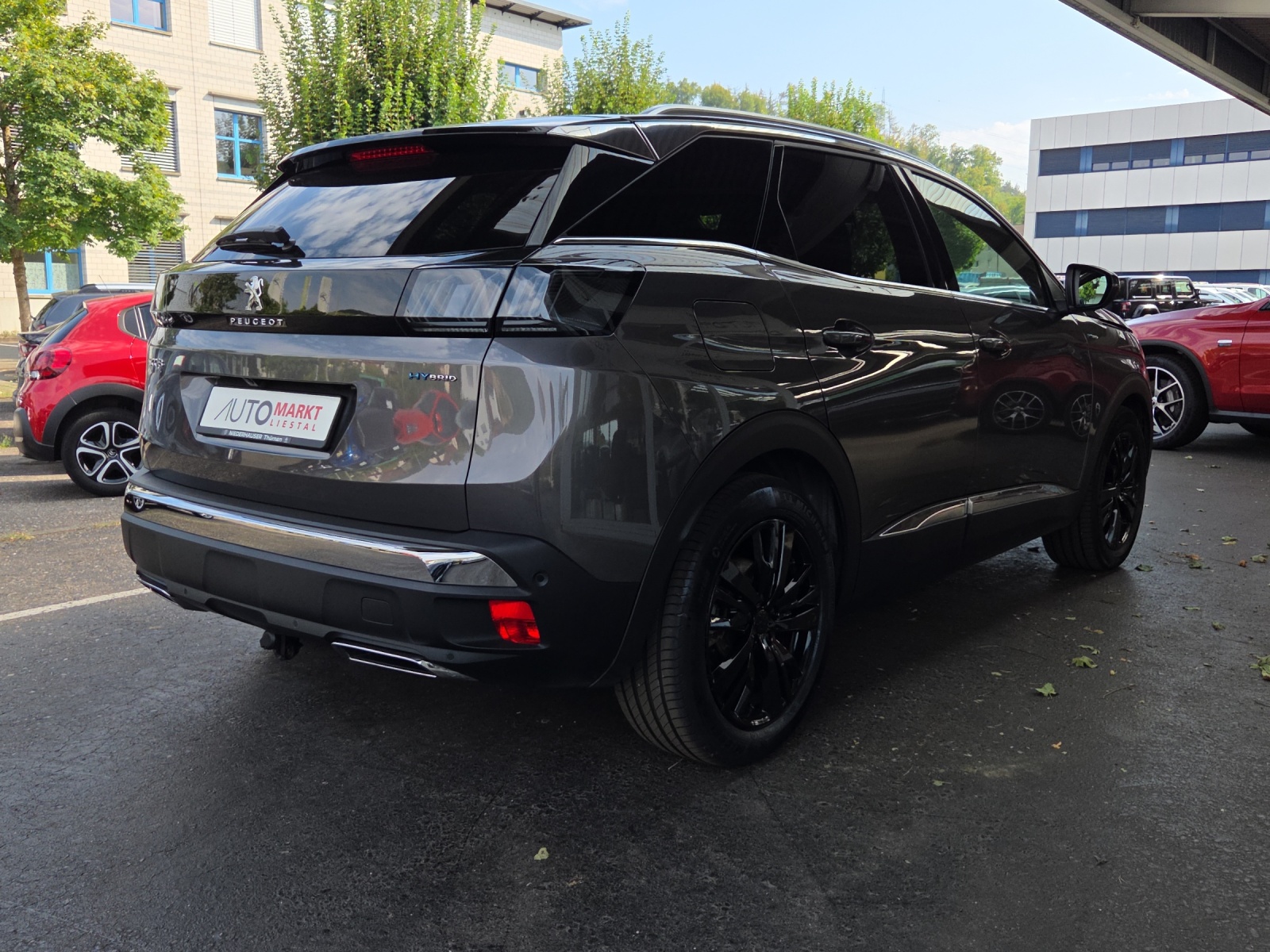 PEUGEOT 3008 225e Hybrid2 GT EAT8-image-4
