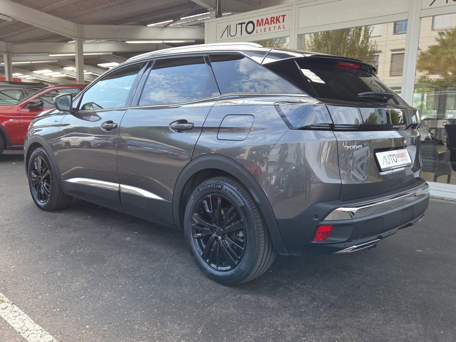 PEUGEOT 3008 225e Hybrid2 GT EAT8-showroom-element-2