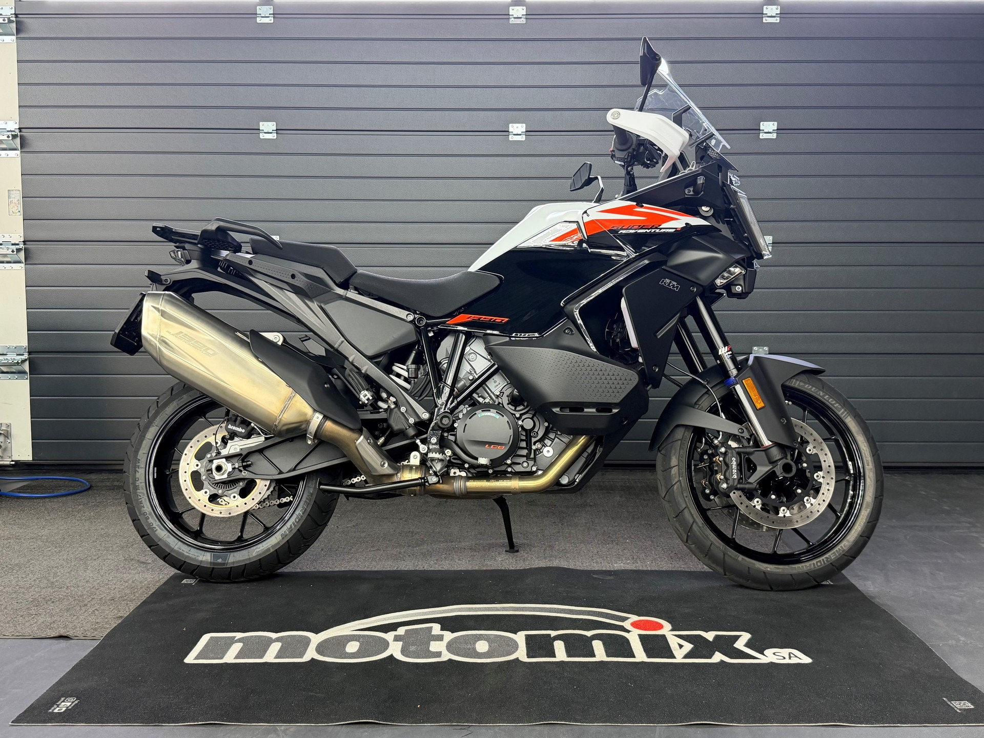 KTM 1390 Super Adventure S EVO-image-2