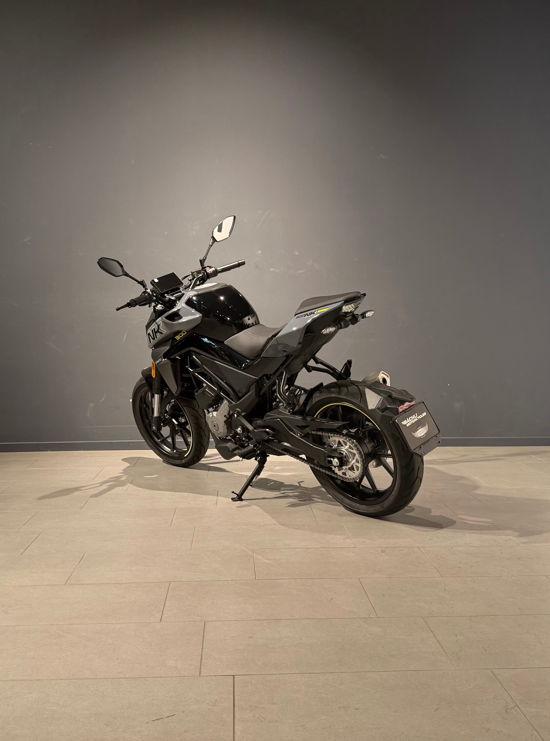 CF MOTO 300NK-image-4
