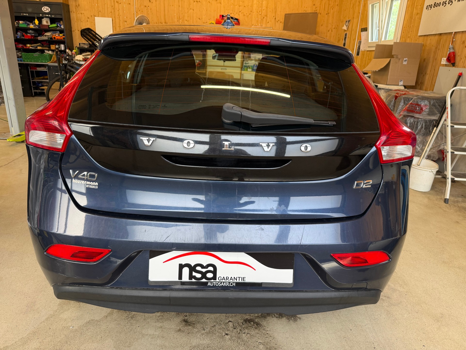 VOLVO V40 D2-showroom-element-2