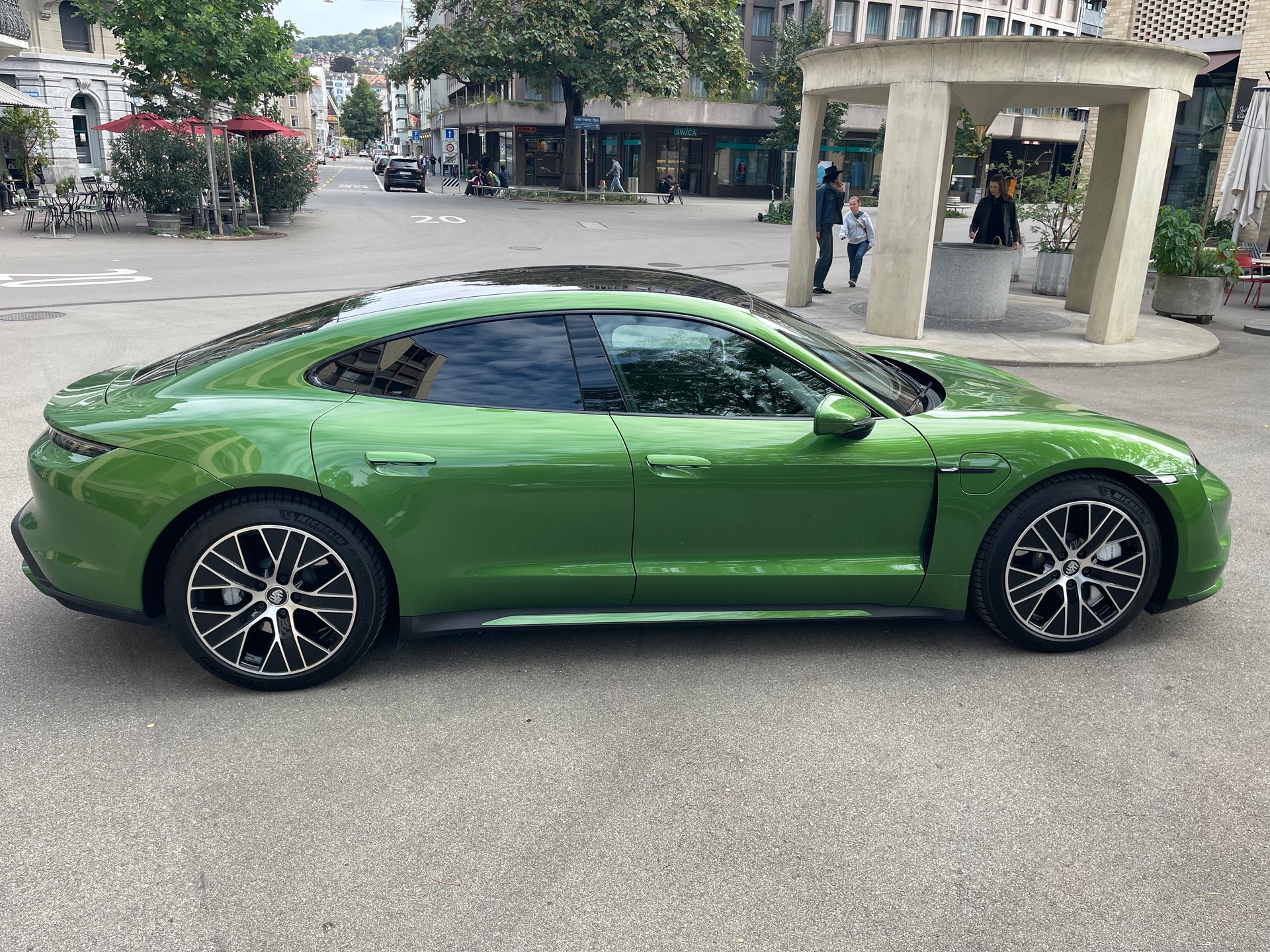 PORSCHE Turbo-image-7