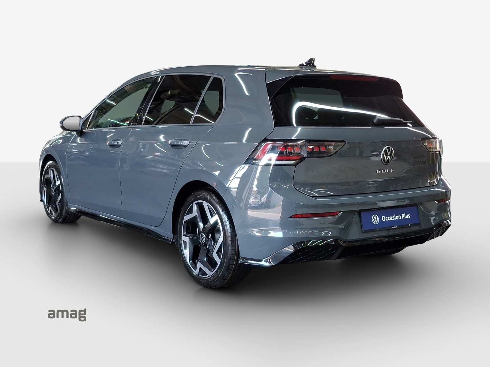 VW Golf 2.0 TSI R-Line DSG 4 Motion-showroom-element-2