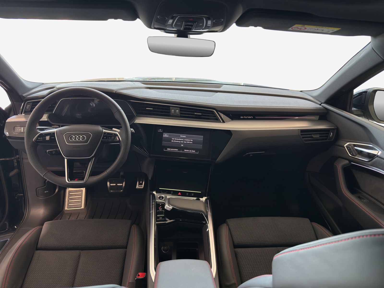 AUDI Q8 55 e-tron edition Dakar quattro-image-7