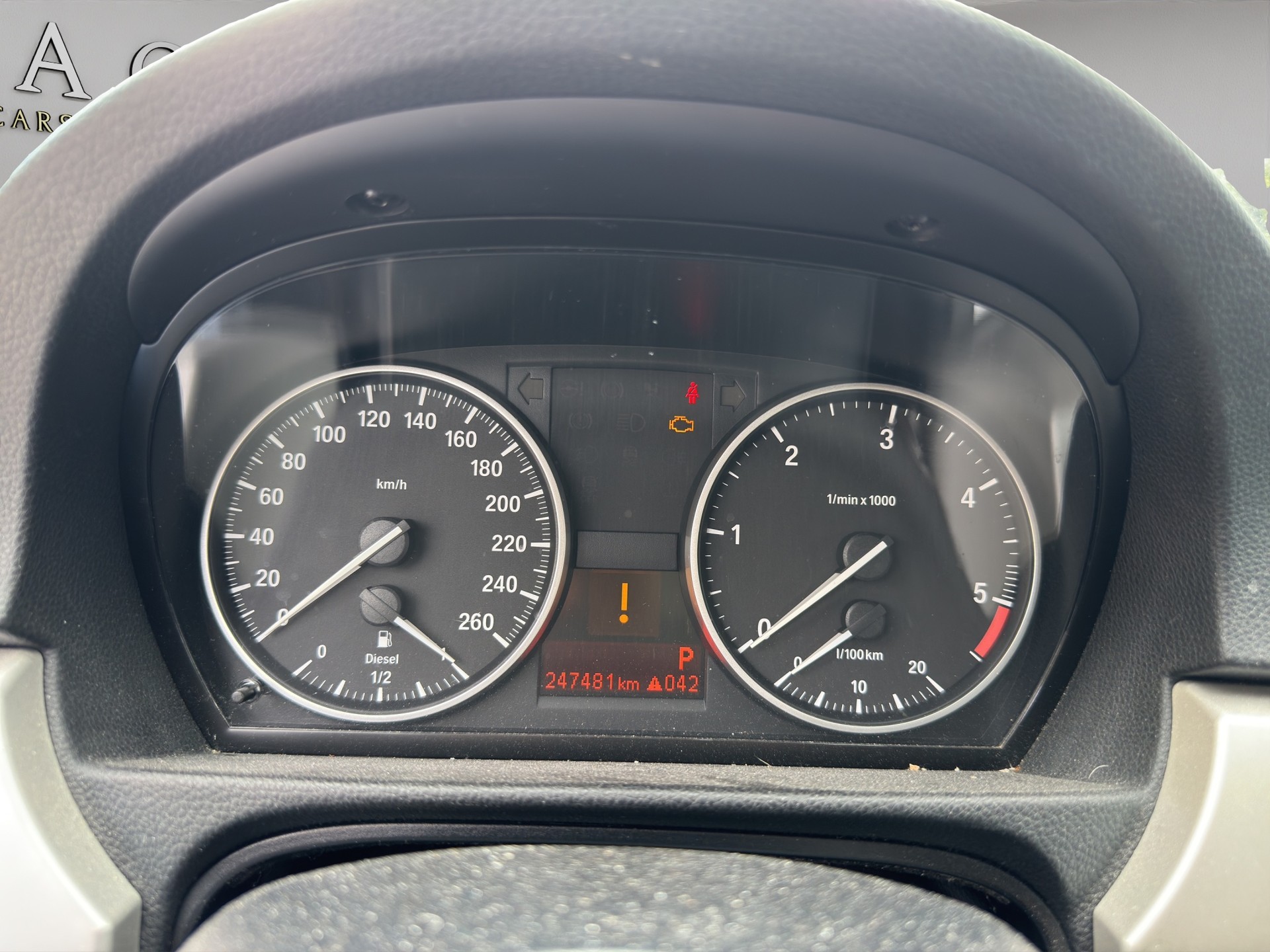 BMW 320d xDrive Touring Steptronic-image-10