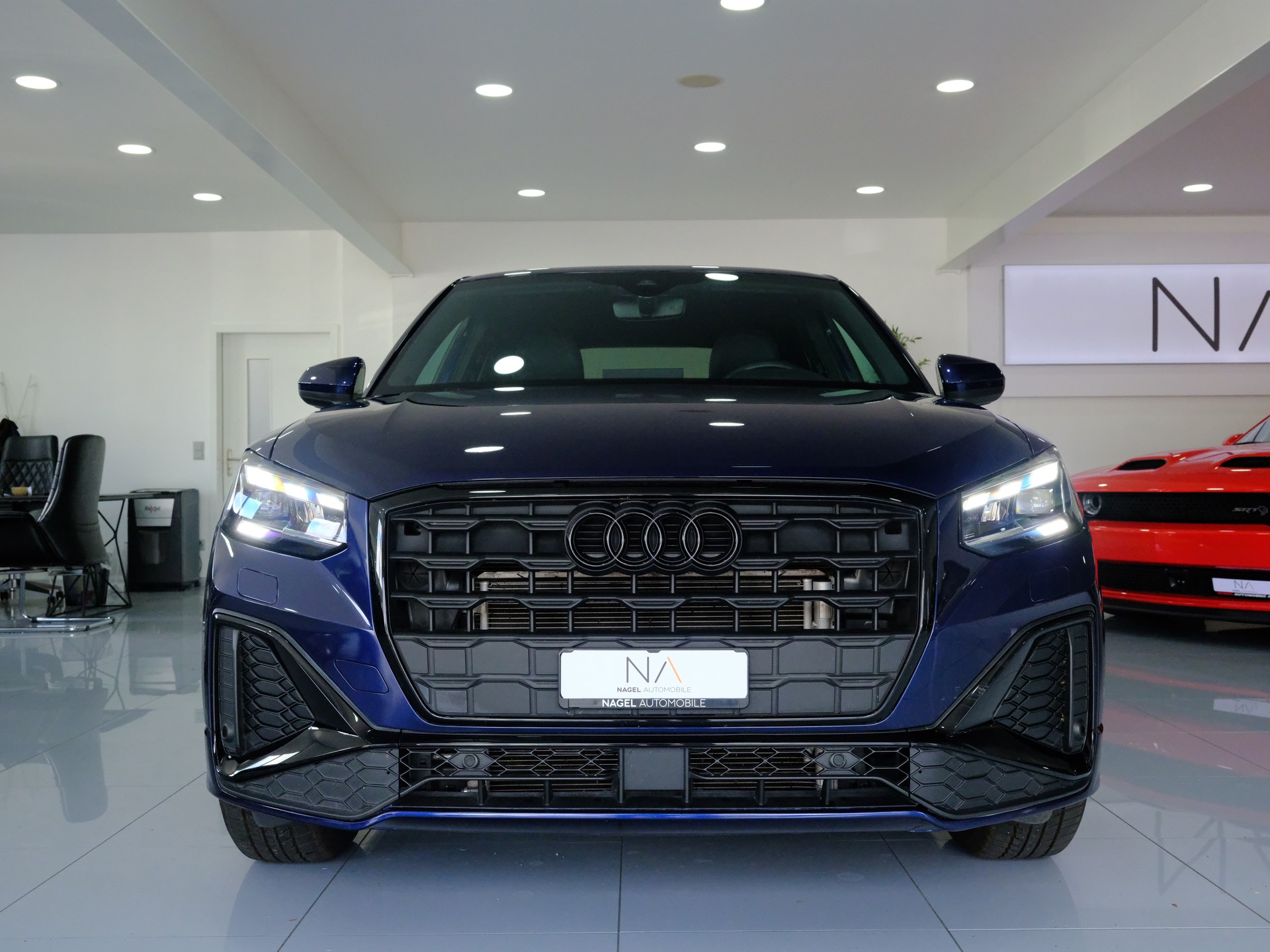 AUDI Q2 35 TFSI S line S-tronic-showroom-element-2