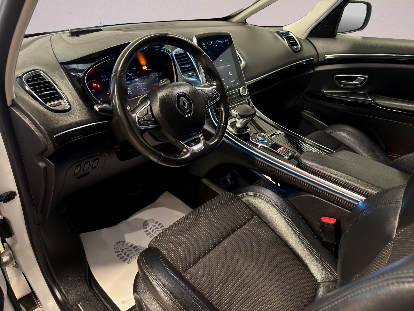 RENAULT Espace 2.0 dCi Intens EDC 6-image-7