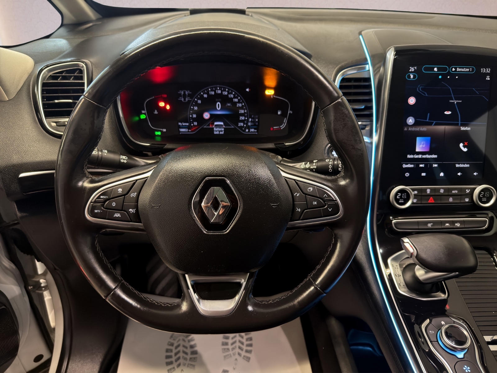 RENAULT Espace 2.0 dCi Intens EDC 6-image-9