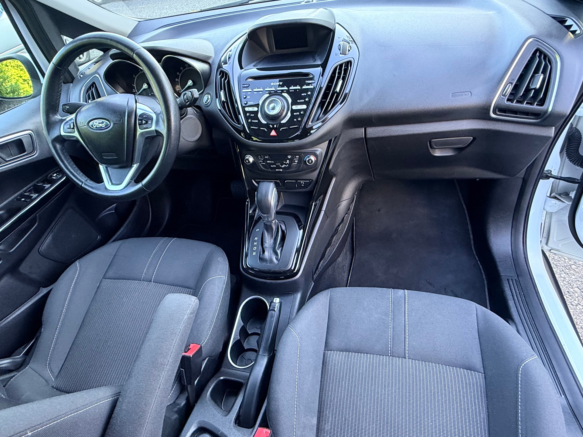 FORD B-Max 1.6 Ti-VCT TitaniumX PowerShift-image-19