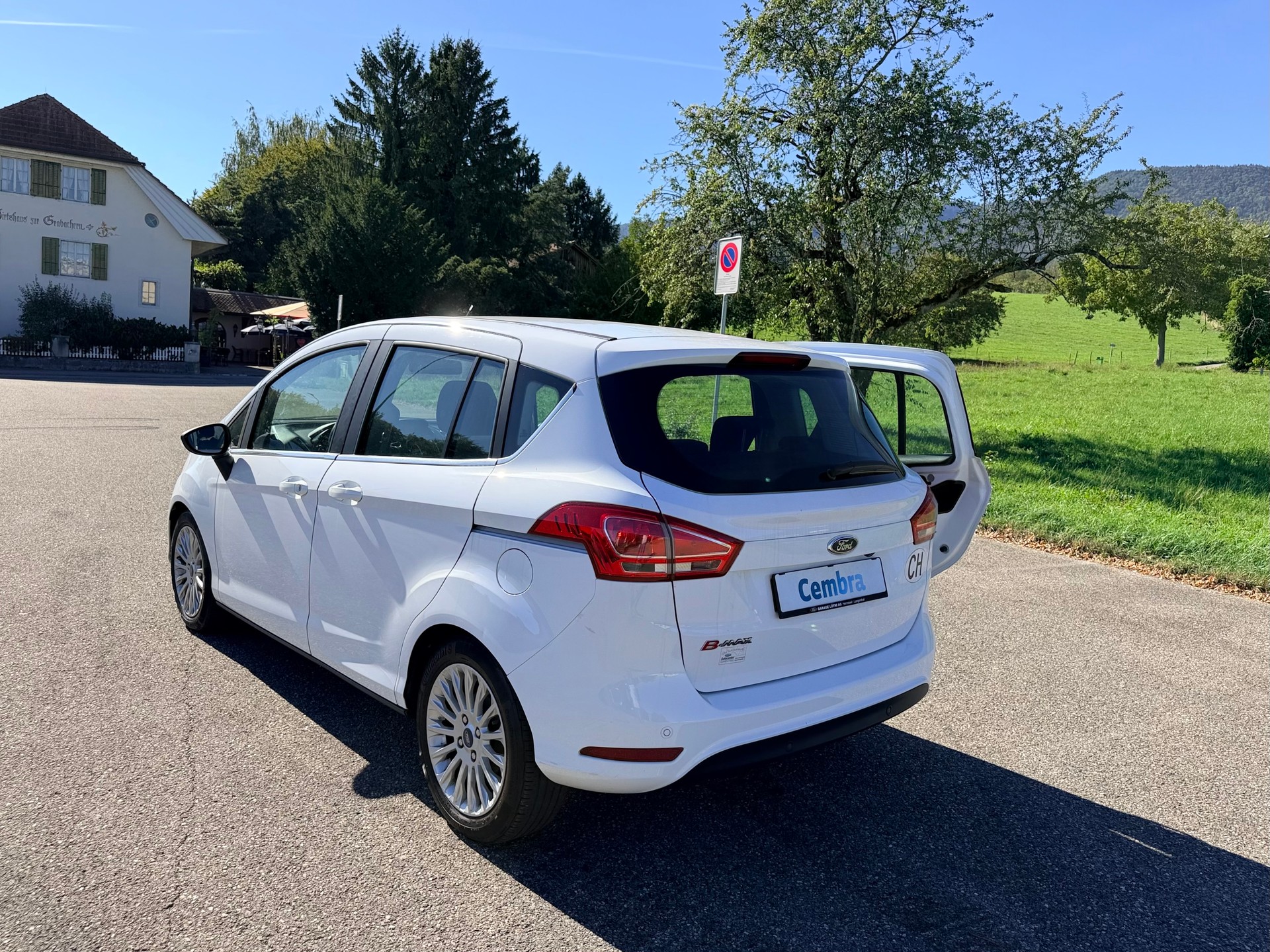 FORD B-Max 1.6 Ti-VCT TitaniumX PowerShift-image-6