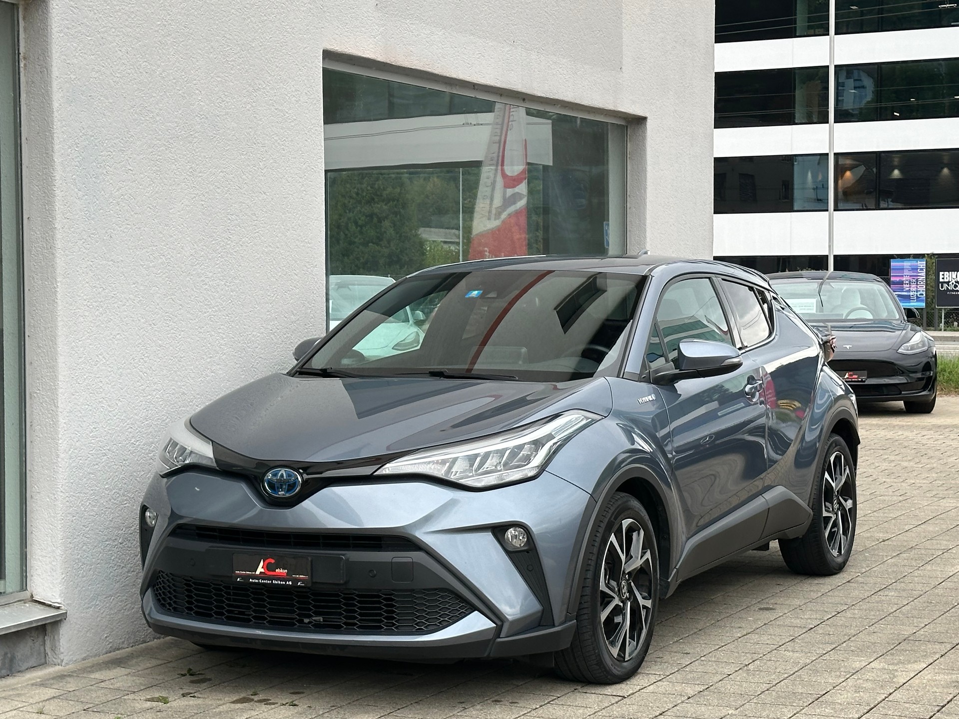 TOYOTA C-HR 2.0 HSD CVT Trend
