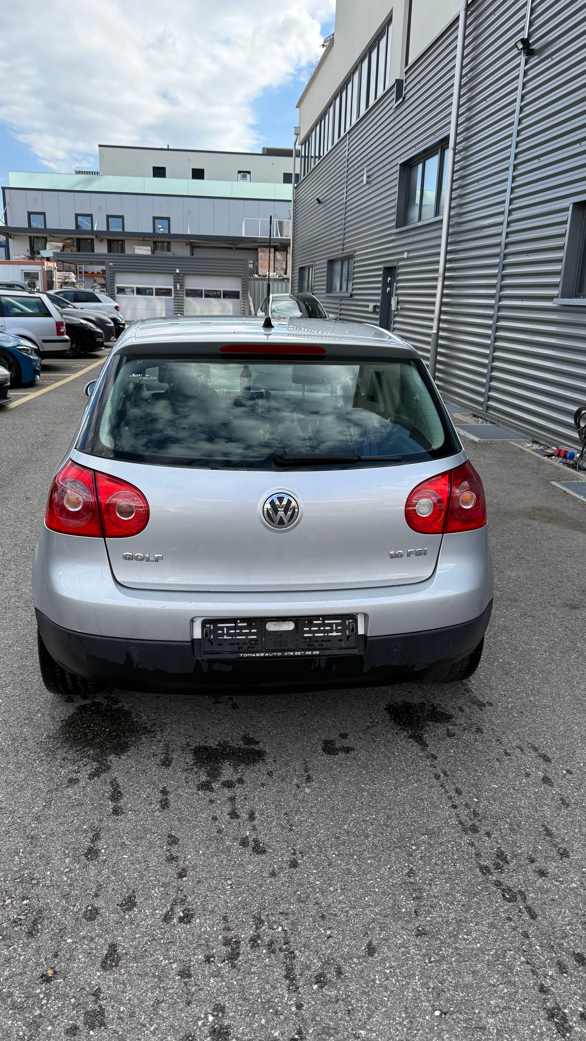VW Golf 1.6 FSI Comfortline-image-4