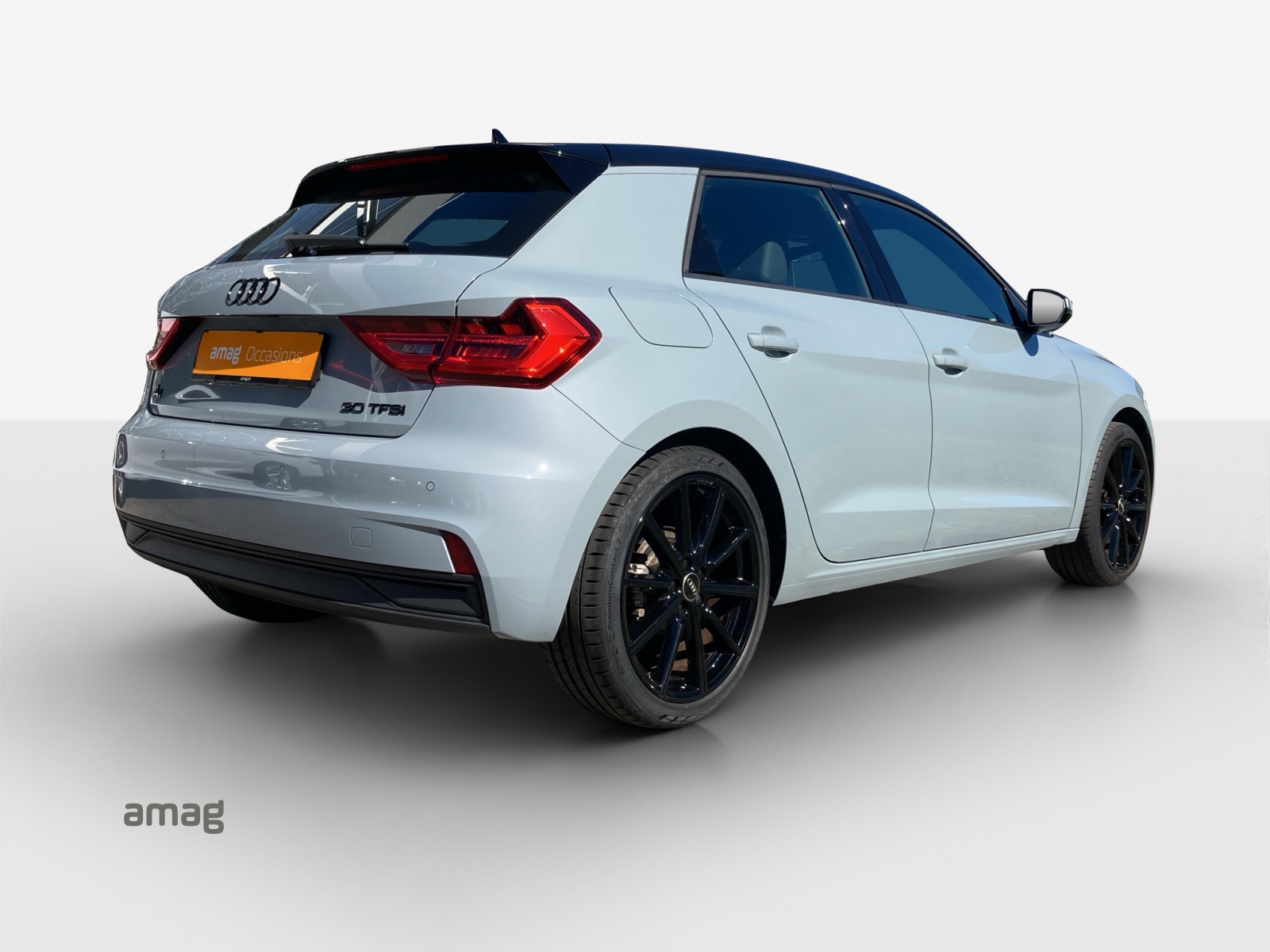 AUDI A1 Sportback 30 TFSI Attraction S-tronic-image-4