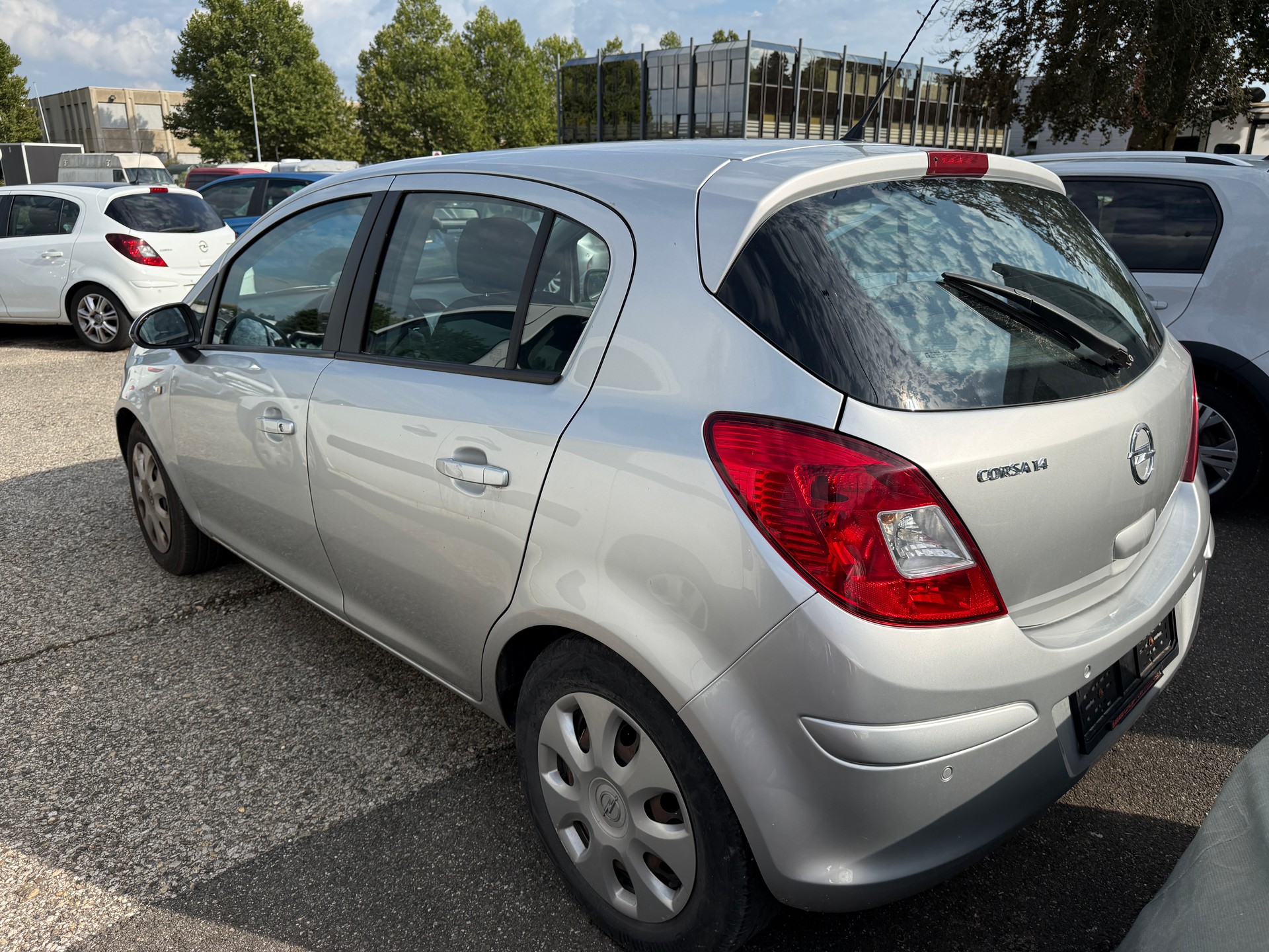 OPEL Corsa 1.4 TP Enjoy Automatic-image-7