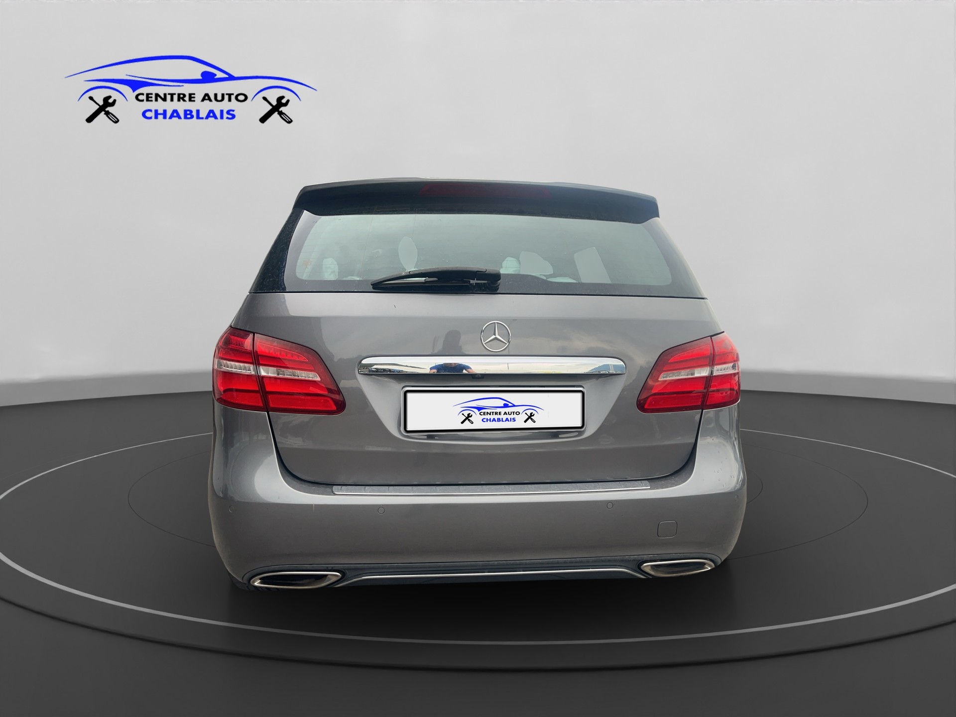 MERCEDES-BENZ B 220 AMG Line 4Matic 7G-DCT-image-4