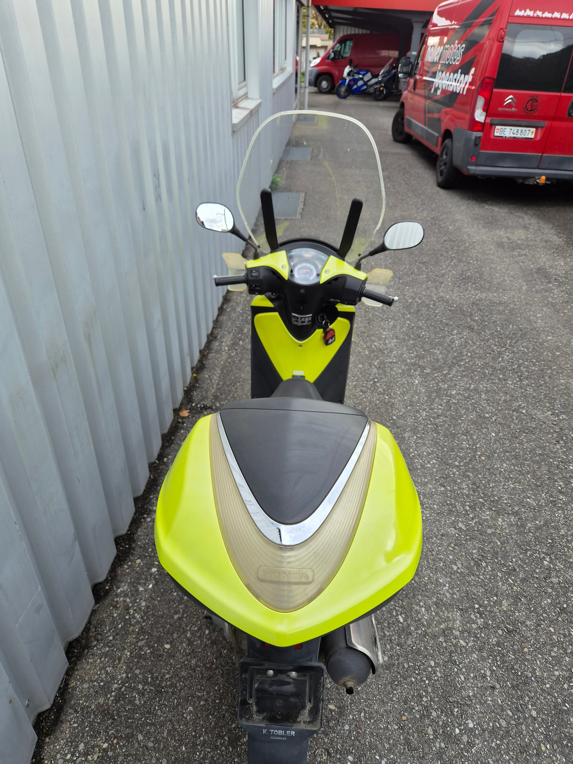 HONDA SH 125 i MIT TOP BOX-image-5