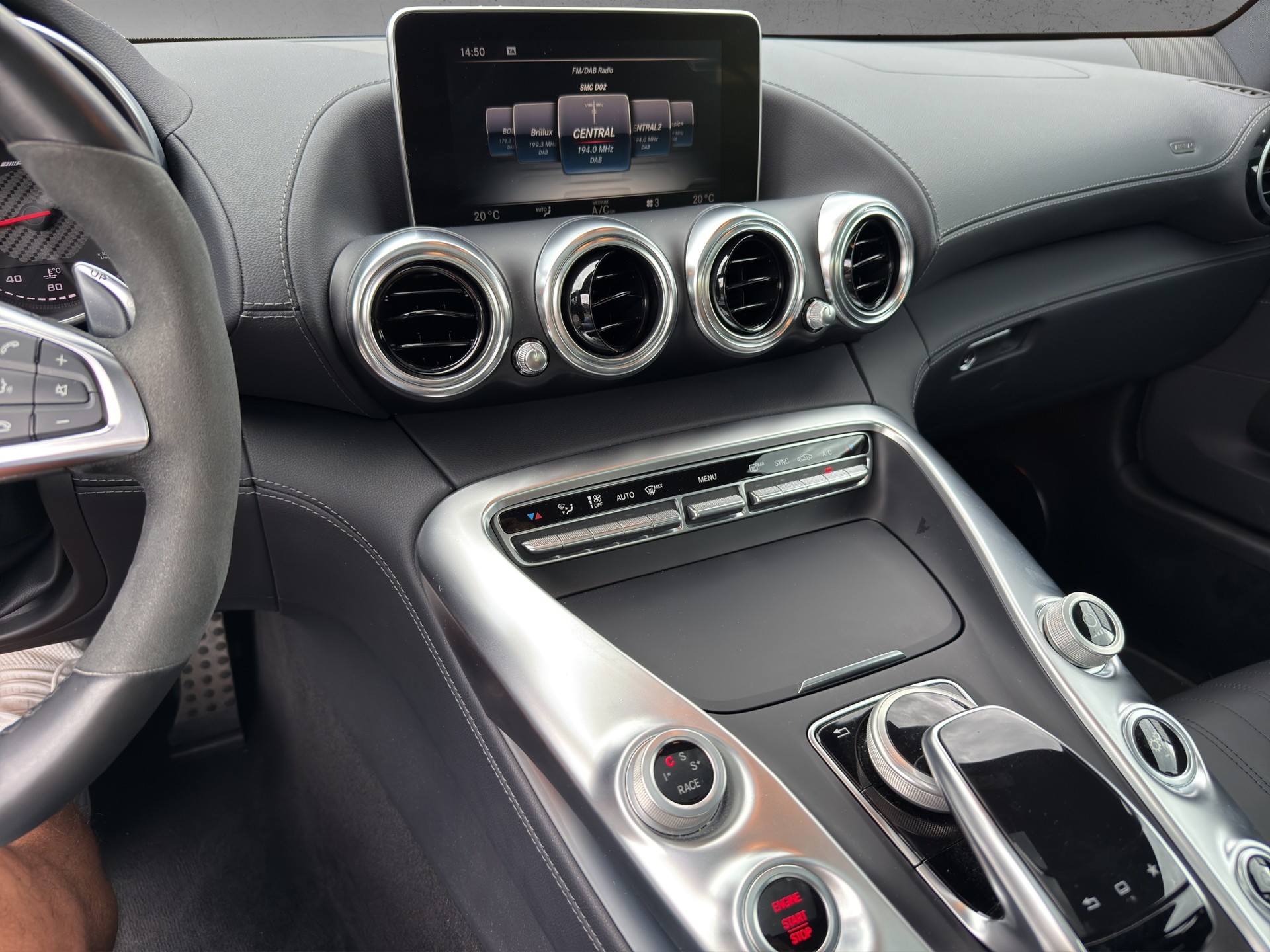 MERCEDES-BENZ AMG GT S Speedshift DCT-image-7