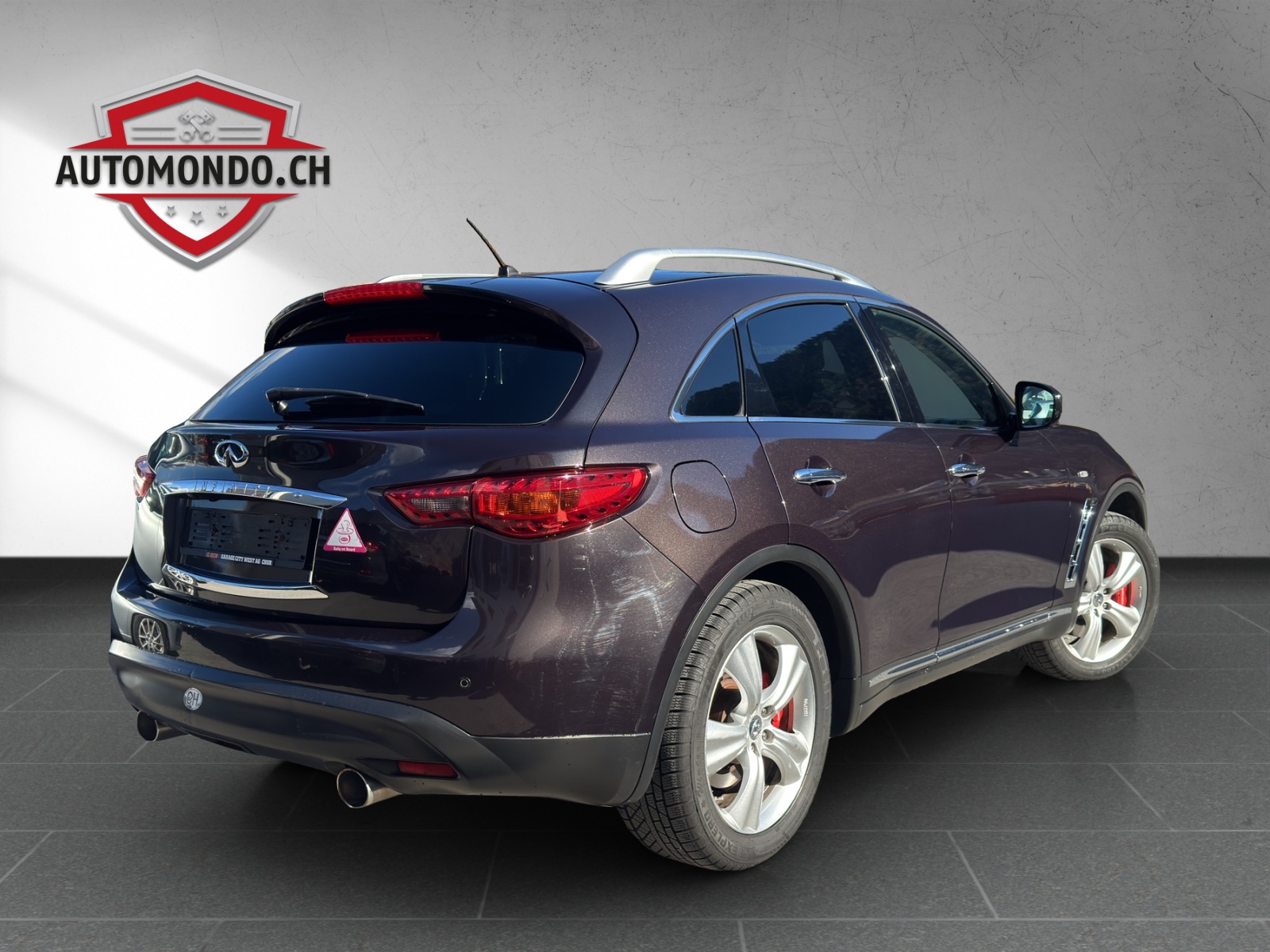 INFINITI FX30d S Premium AWD Automatic-image-4