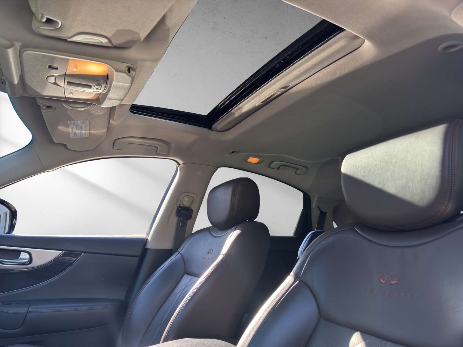INFINITI FX30d S Premium AWD Automatic-image-13